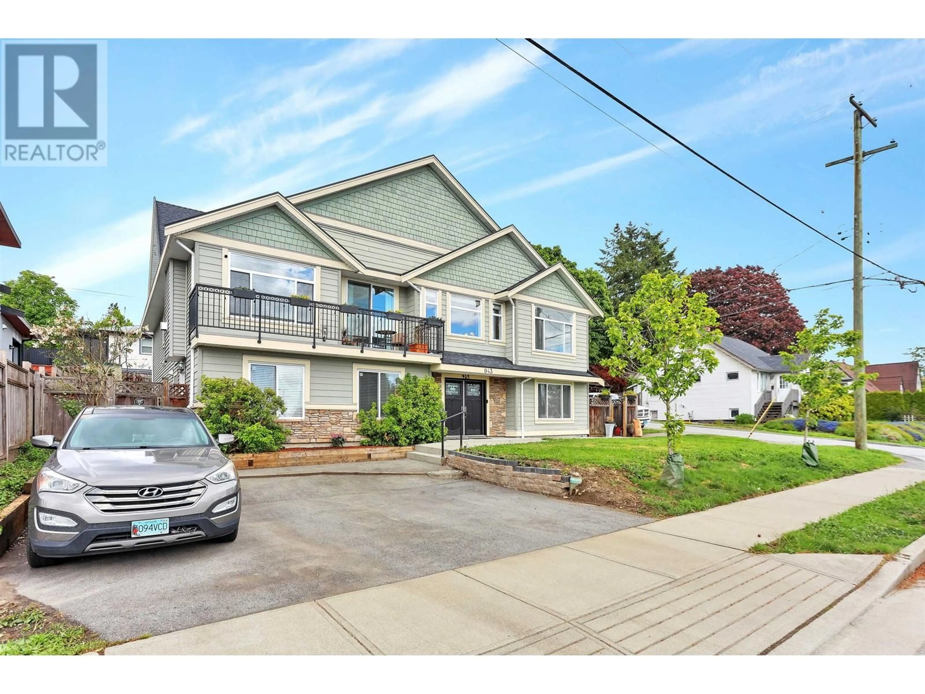 Unknown for 943 HARRIS AVENUE, Coquitlam British Columbia V3K1S2