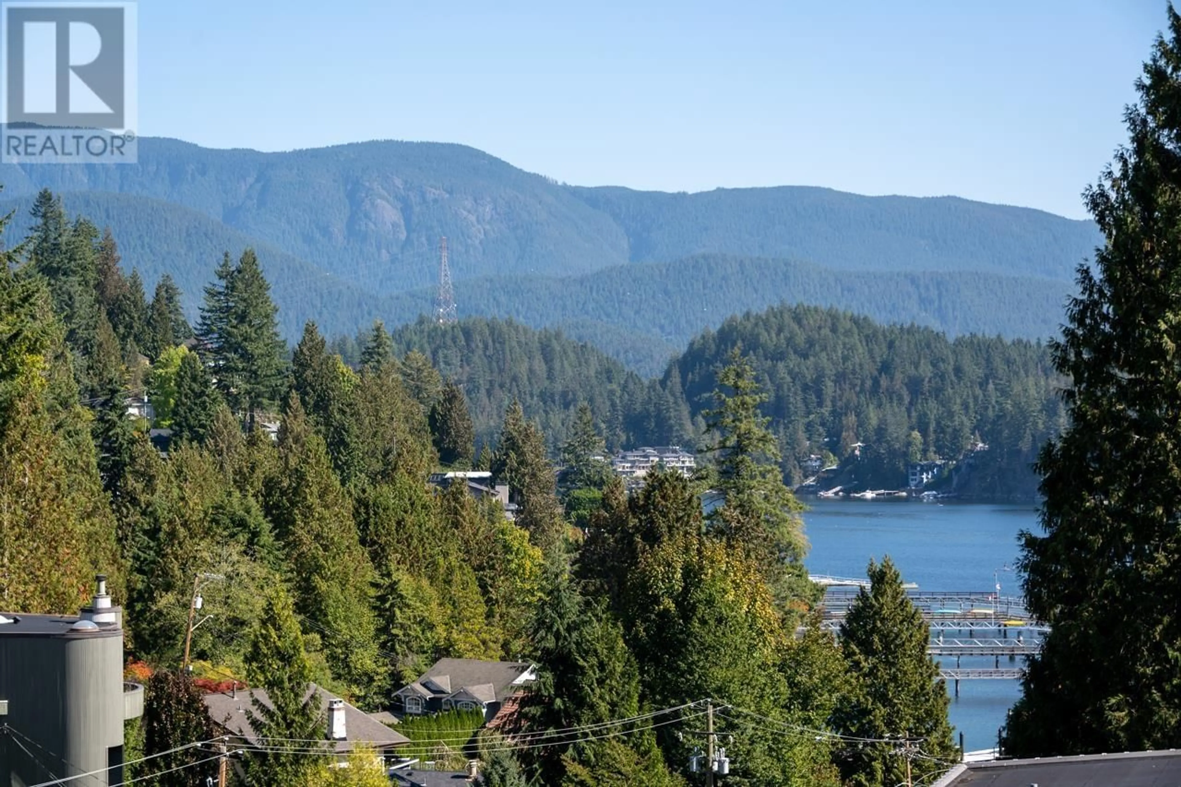 Unknown for 4477 STRATHCONA ROAD, North Vancouver British Columbia V7G1G7