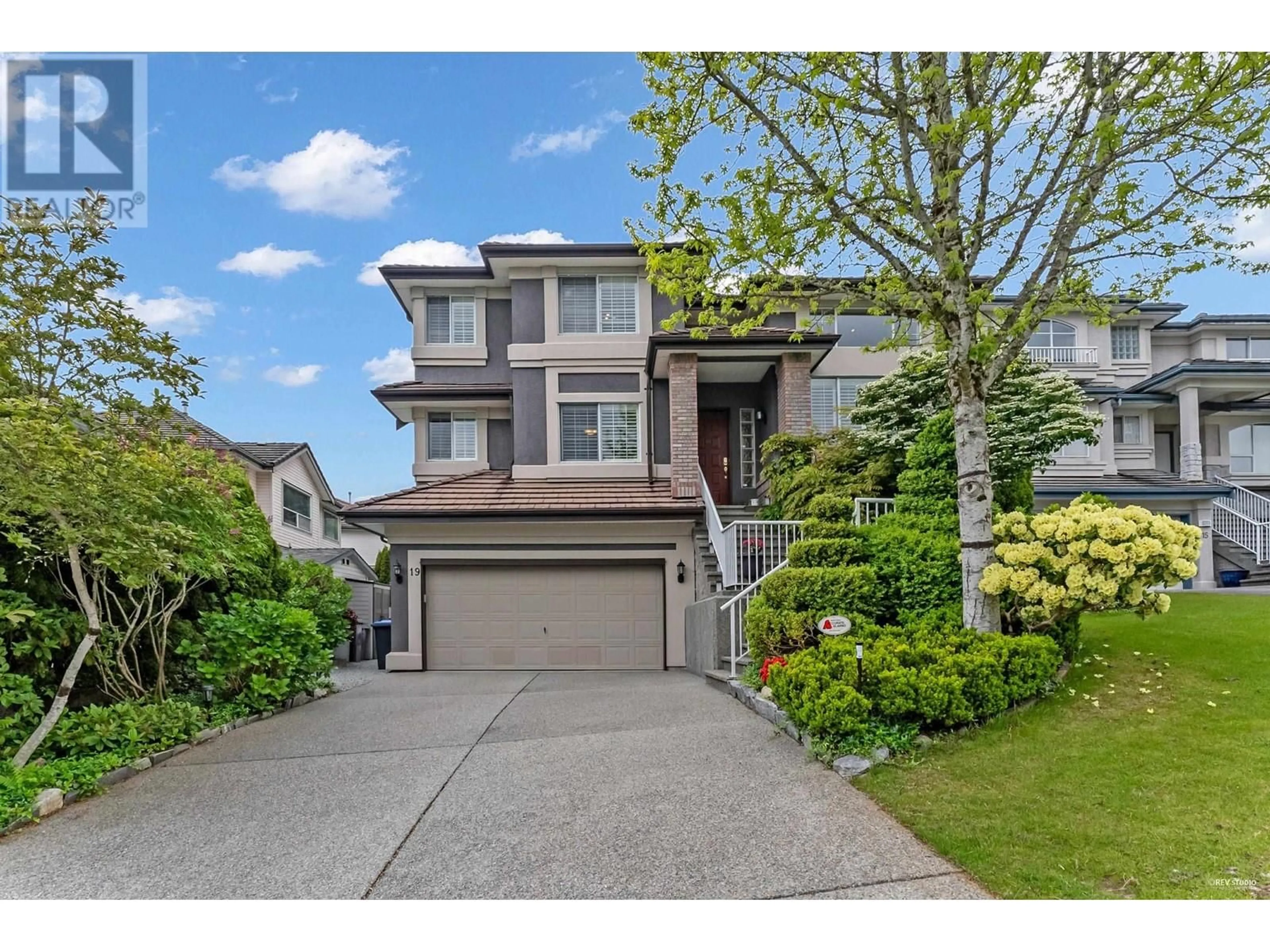 Unknown for 19 LINDEN COURT, Port Moody British Columbia V3H5C1