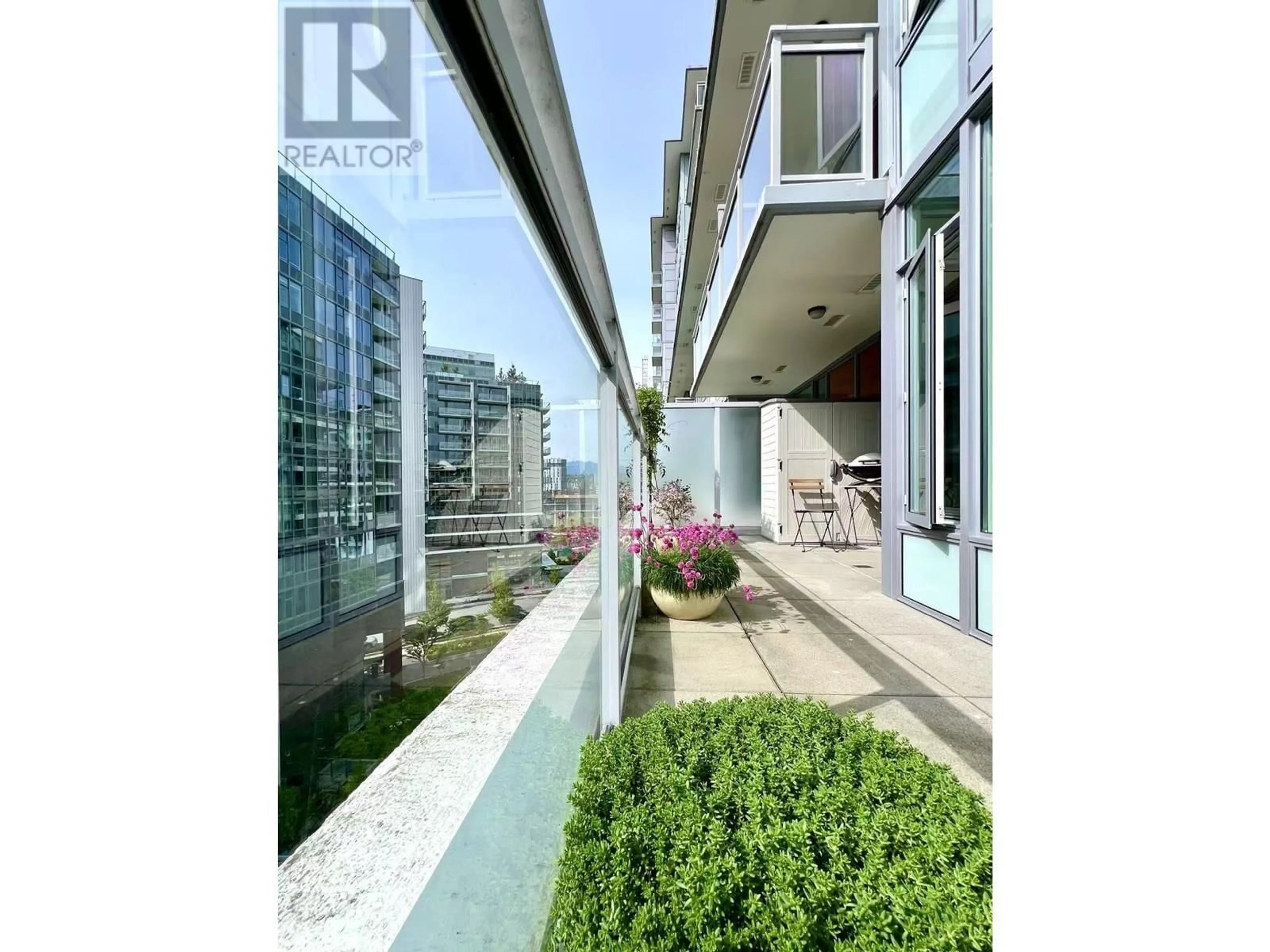 Patio, unknown for 806 - 8628 HAZELBRIDGE WAY, Richmond British Columbia V6X0R5