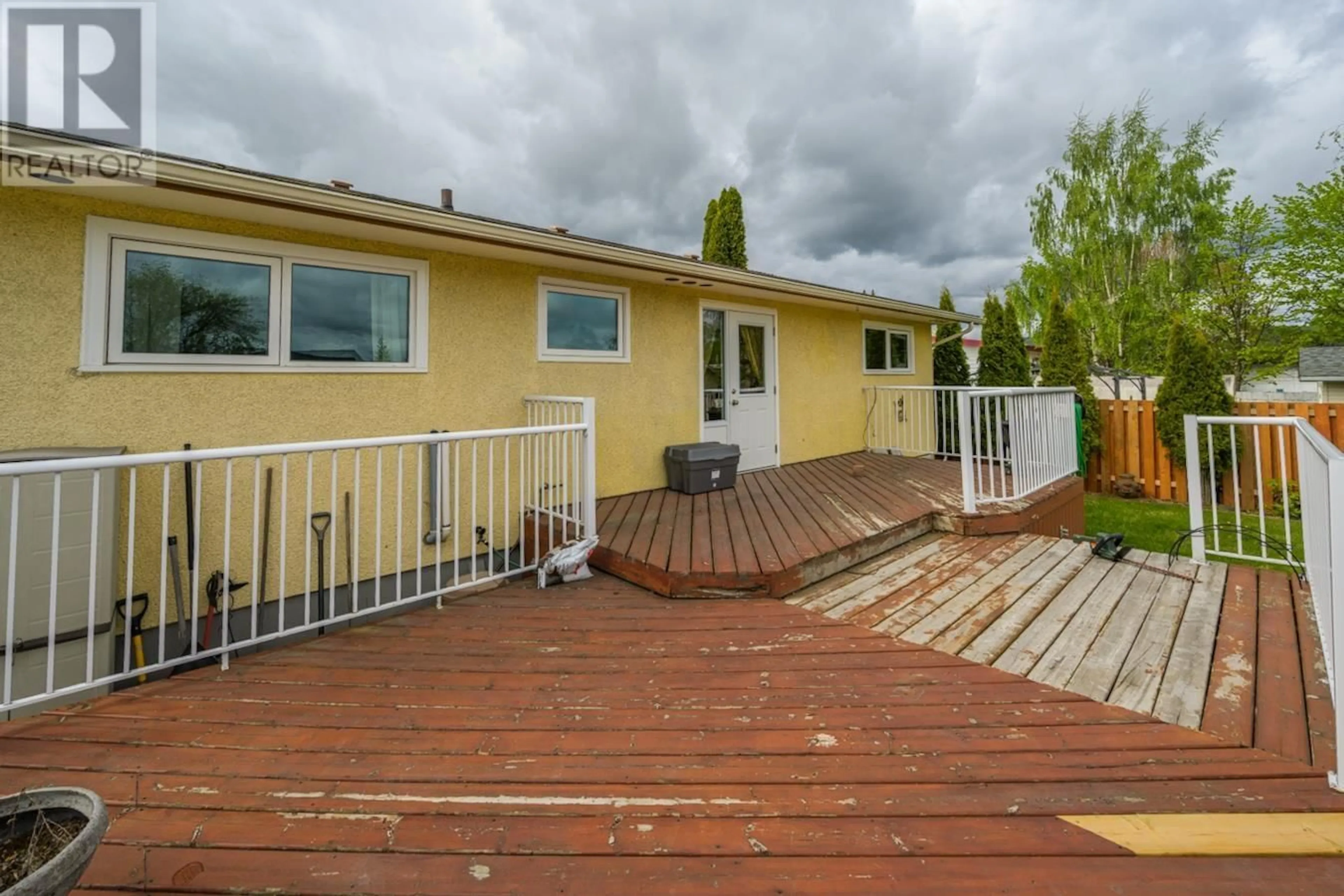 Patio, street for 510 RUNNALLS AVENUE, Prince George British Columbia V2N1Y9