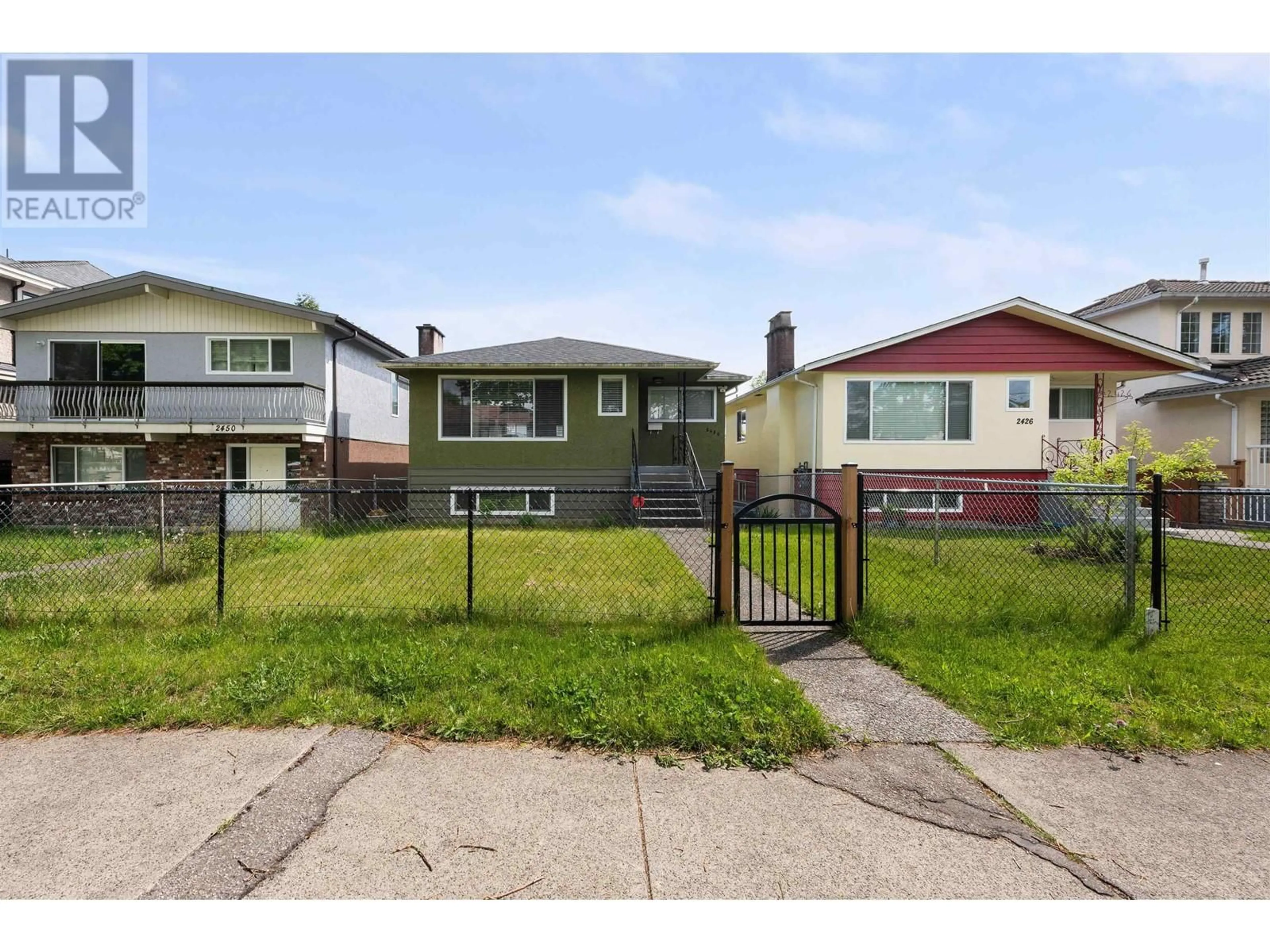Unknown for 2436 45TH AVENUE, Vancouver British Columbia V5R3B5
