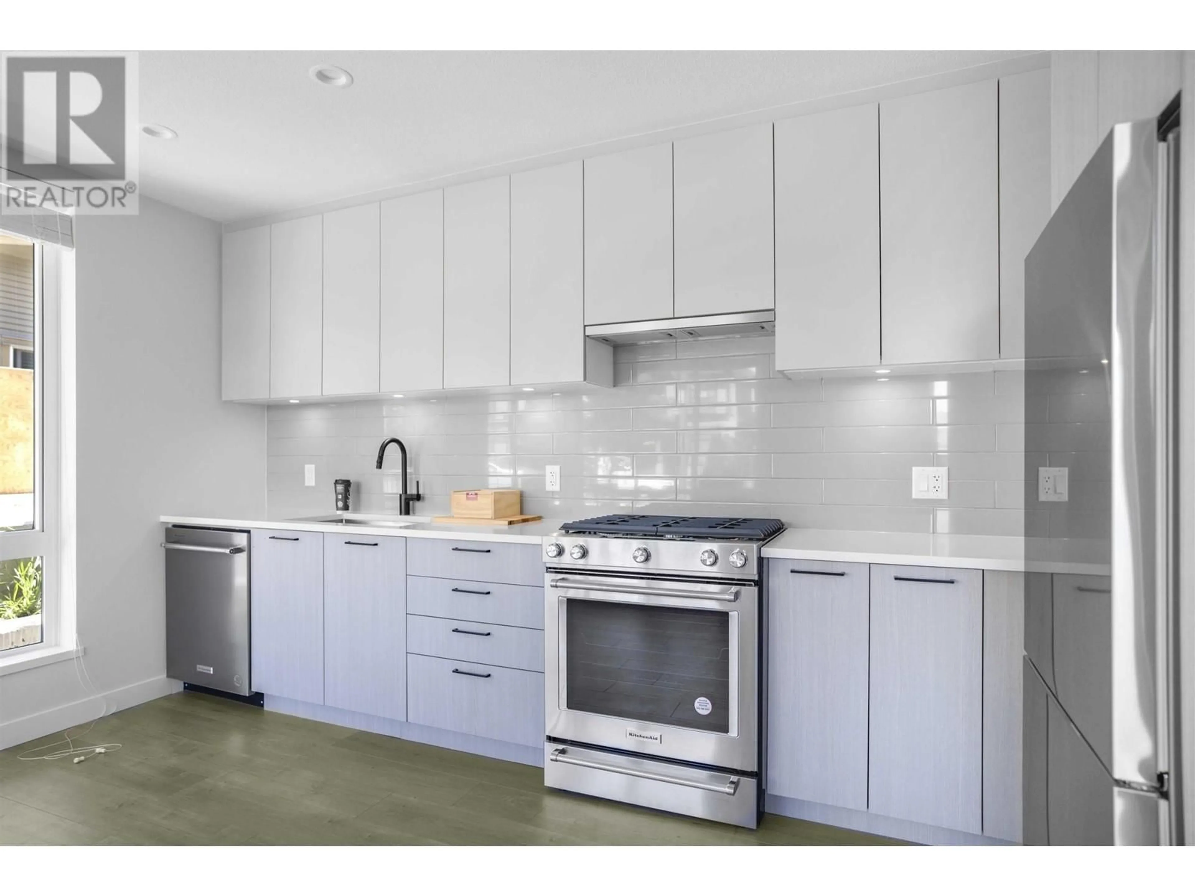 Standard kitchen, unknown for 124 - 708 LEA AVENUE, Coquitlam British Columbia V3J4H5