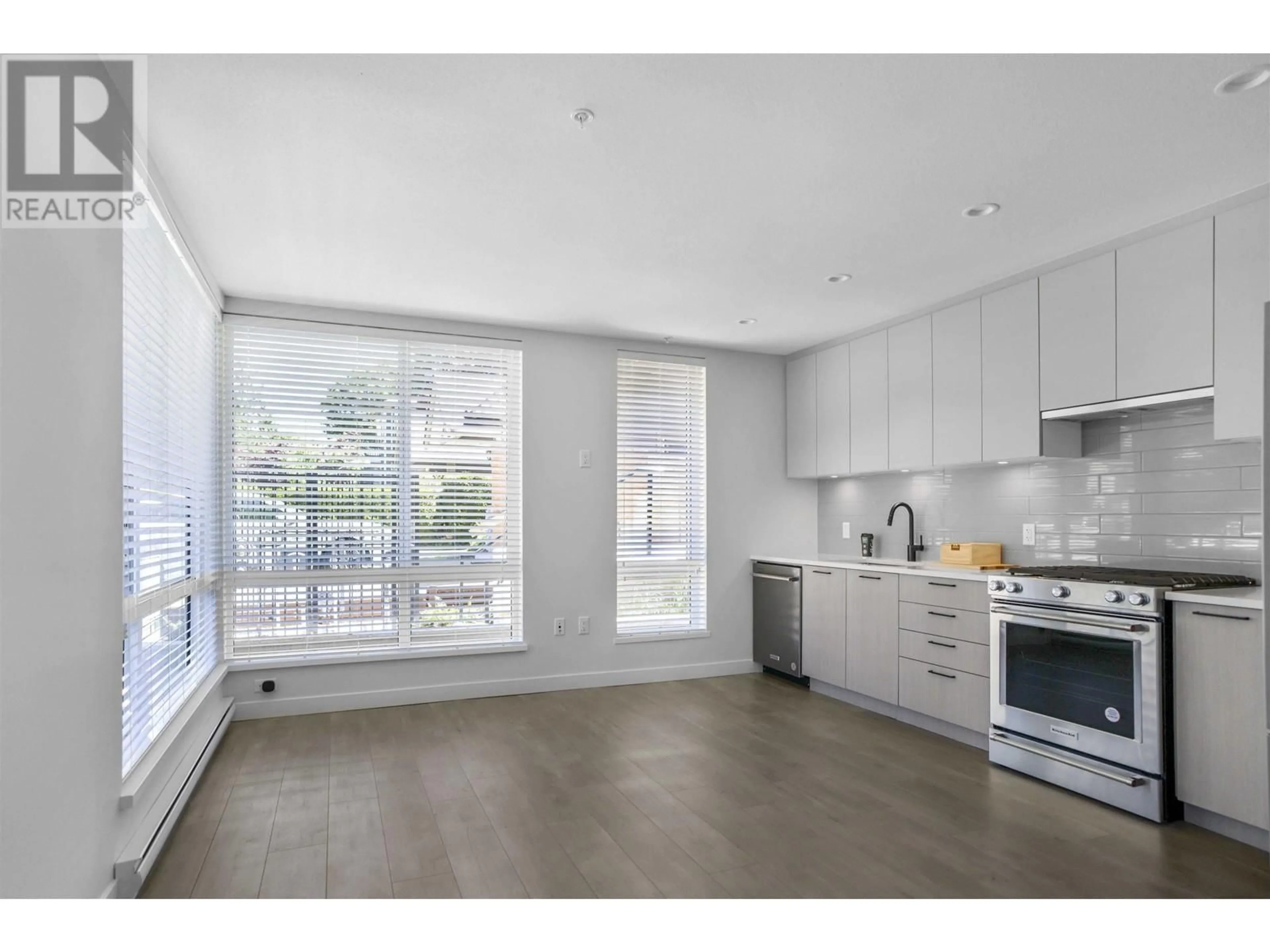 Open concept kitchen, unknown for 124 - 708 LEA AVENUE, Coquitlam British Columbia V3J4H5