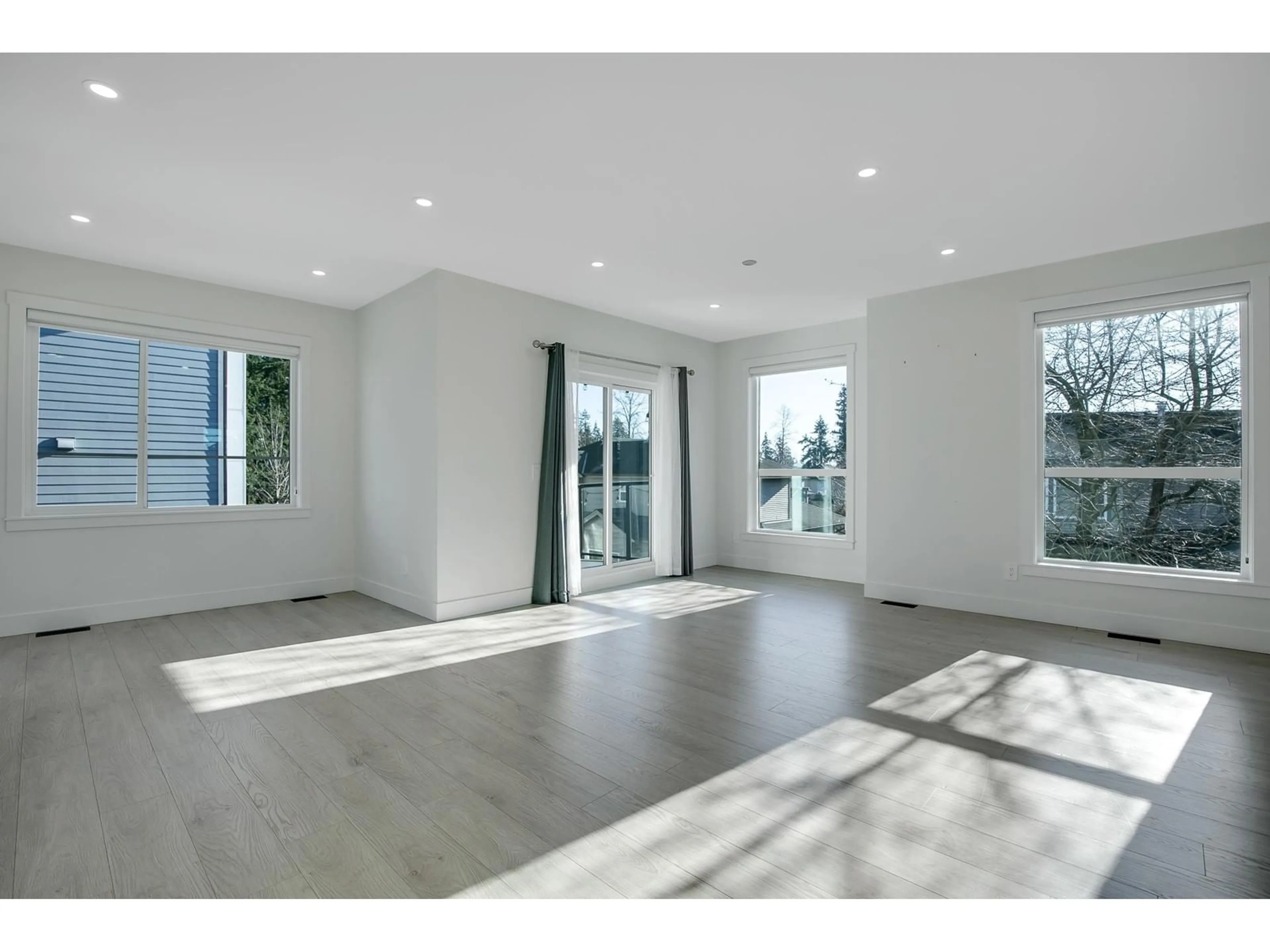A pic of a room for 32 - 6138 128, Surrey British Columbia V3X0K9