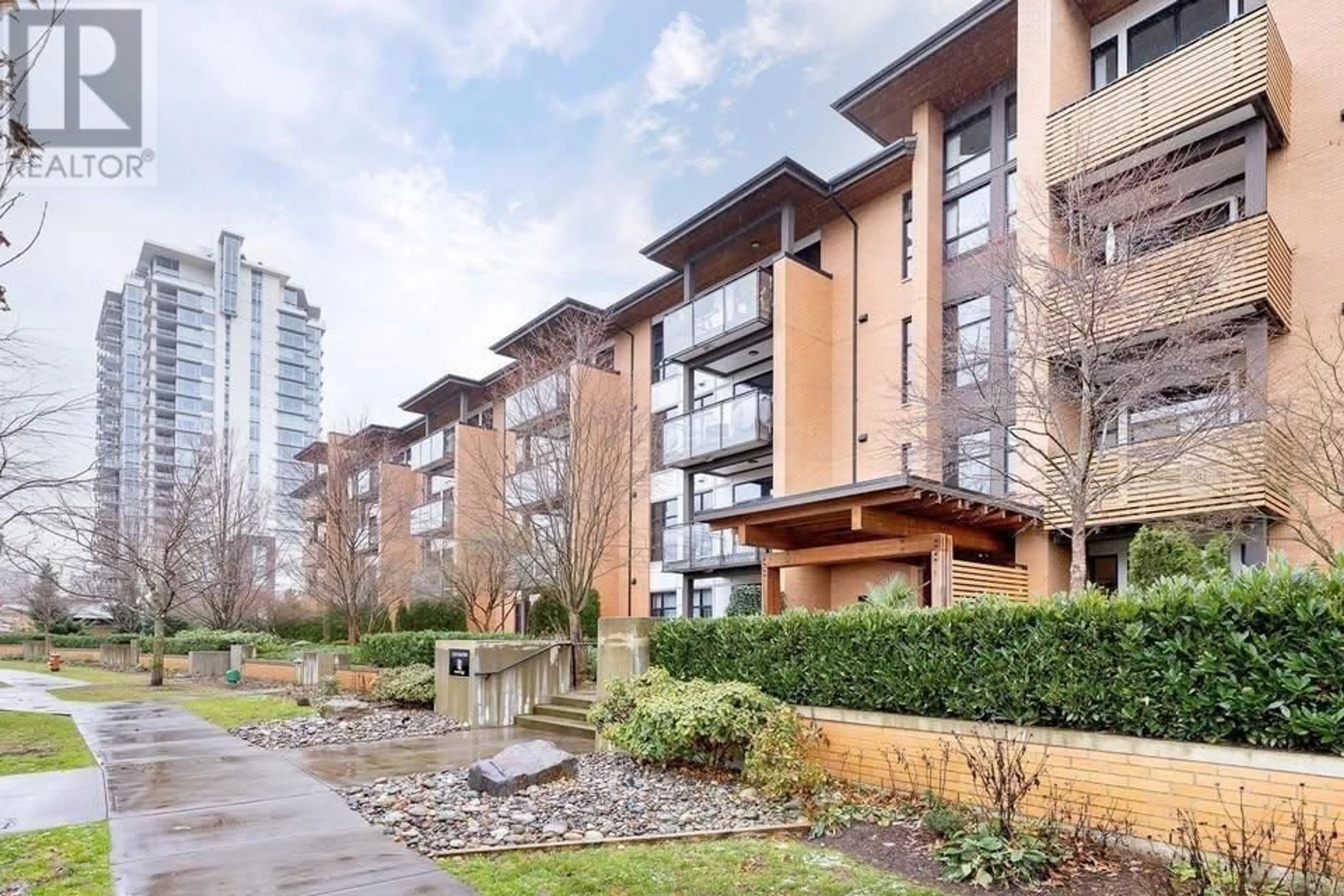 Patio, unknown for 313 - 220 SALTER STREET, New Westminster British Columbia V3M0H4