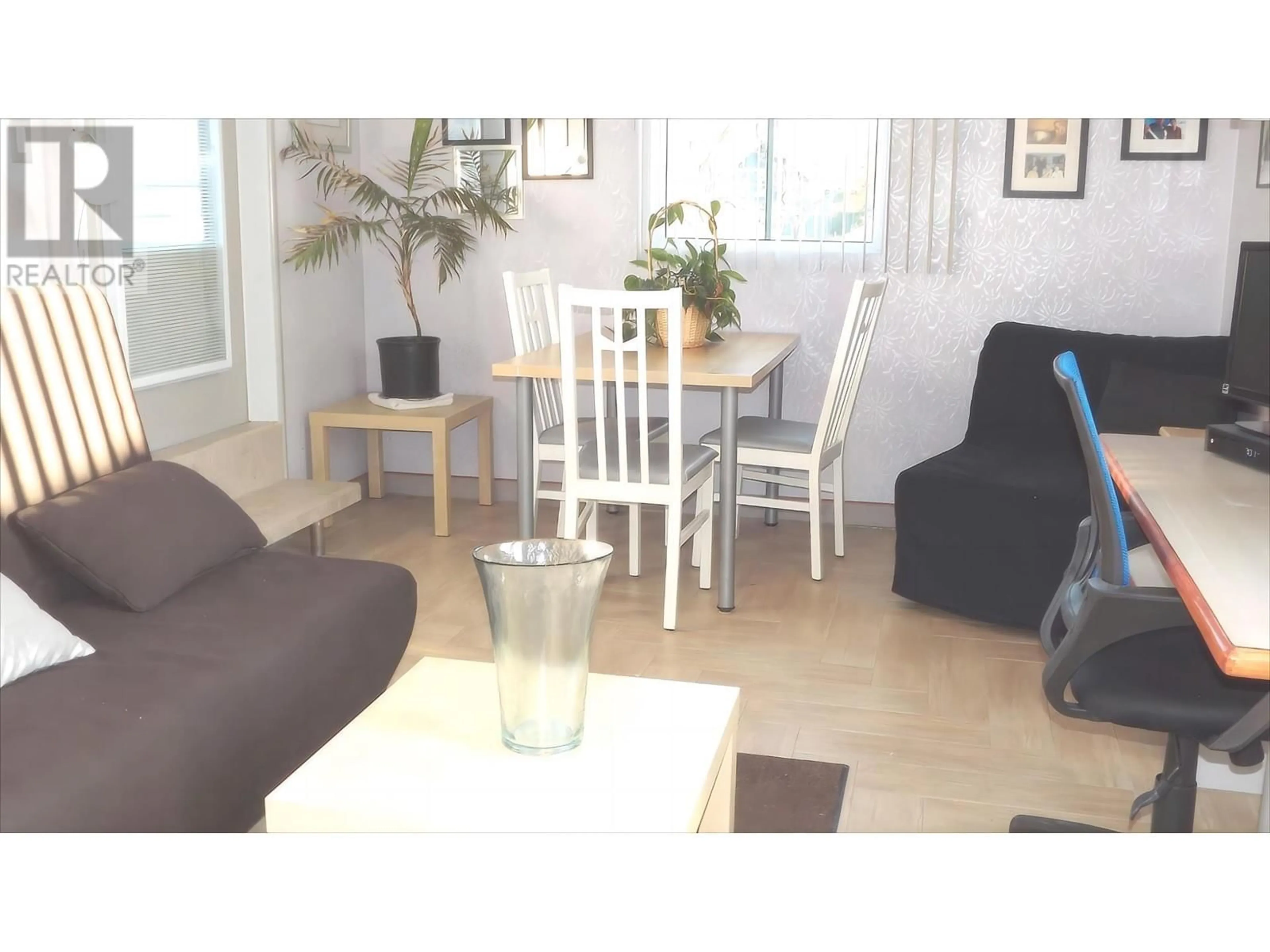Unknown for 368 33RD AVENUE, Vancouver British Columbia V5V2Z9