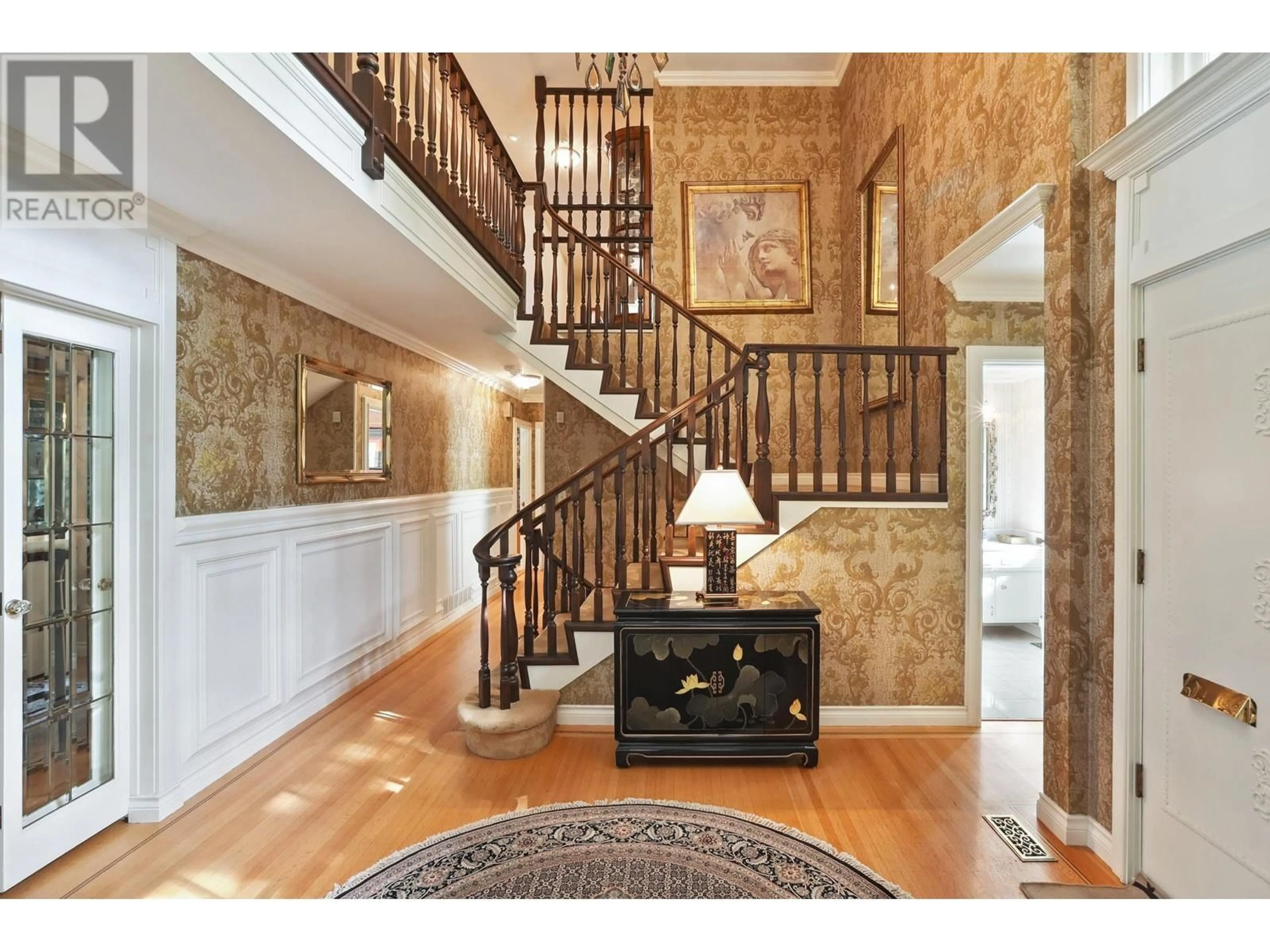 Indoor entryway for 6865 BALSAM STREET, Vancouver British Columbia V6P5W9