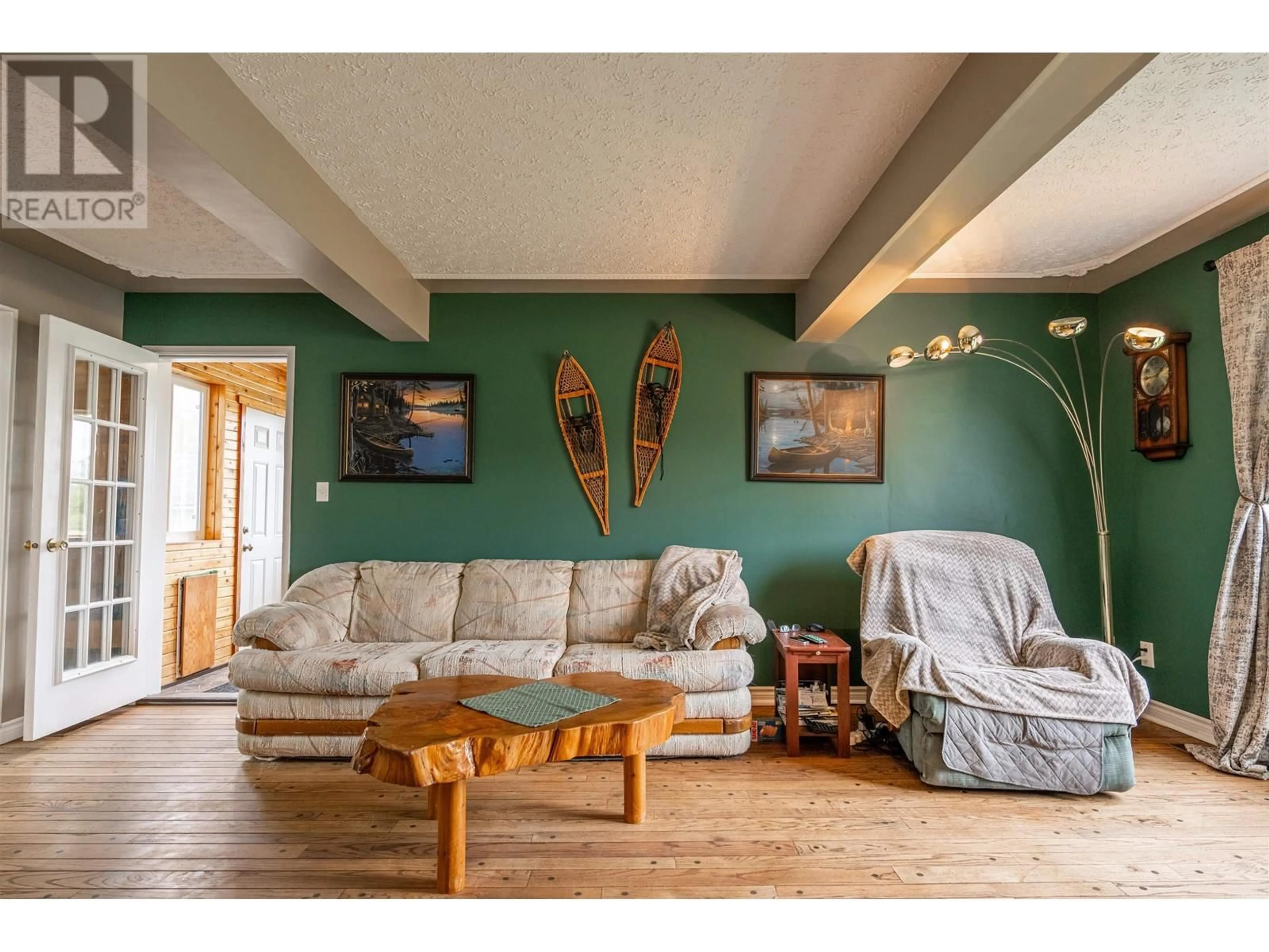 Living room with furniture, wood/laminate floor for 14295 CHIEF LAKE ROAD, Prince George British Columbia V2K5K1