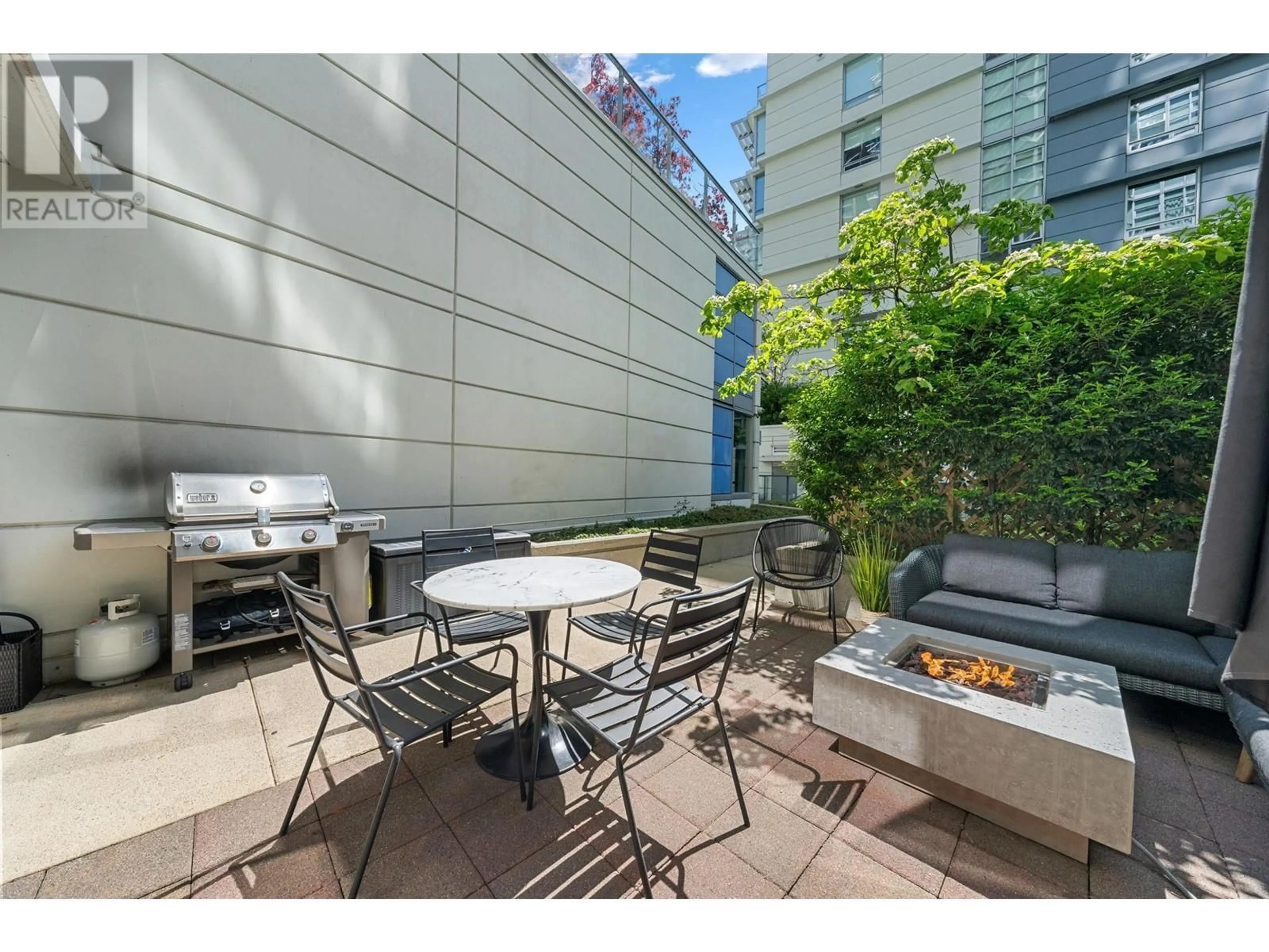 Patio, street for 101 - 638 BEACH CRESCENT, Vancouver British Columbia V6Z3H4