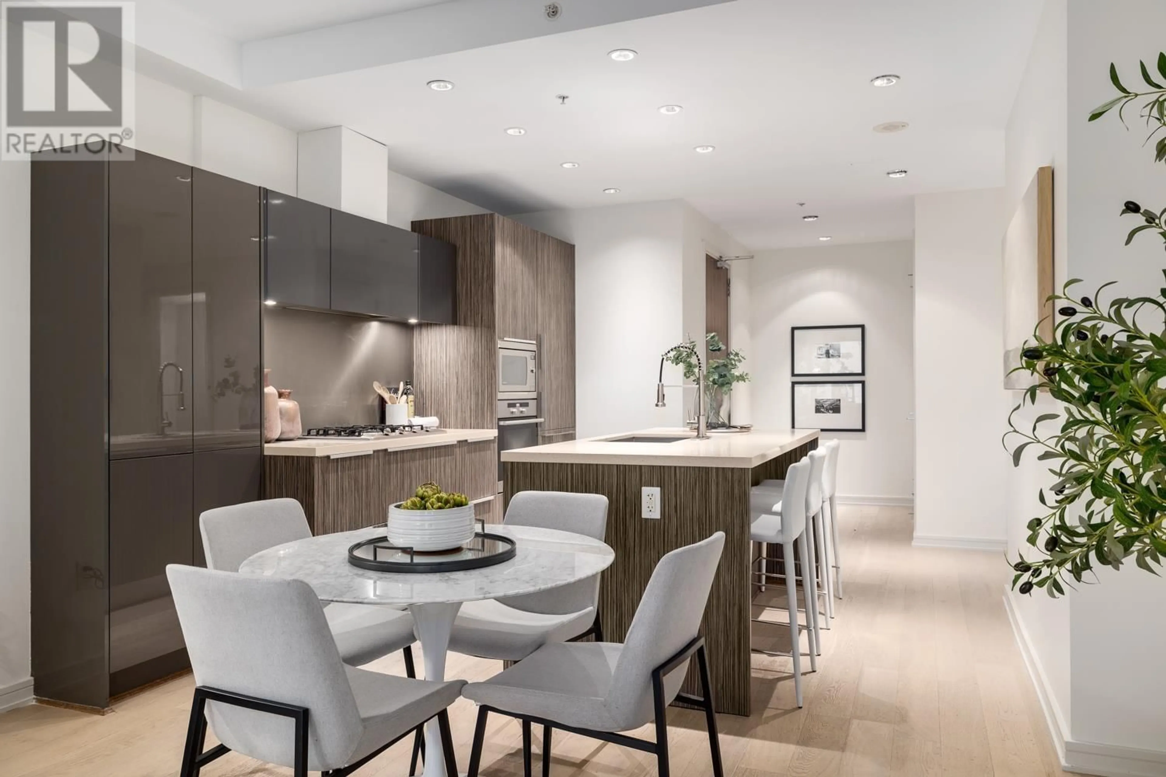 Contemporary kitchen, unknown for 206 - 12 ATHLETES WAY, Vancouver British Columbia V5Y0B5