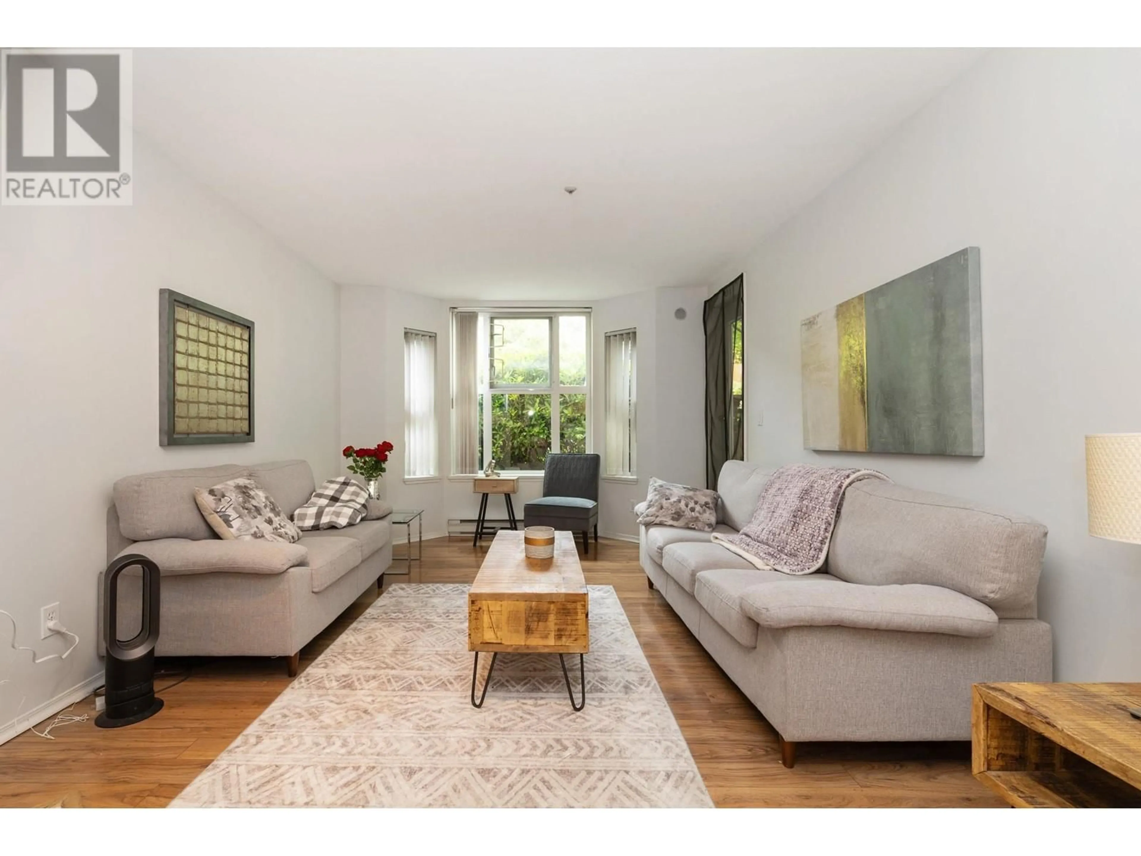 Living room with furniture, unknown for 101 - 2231 WELCHER AVENUE, Port Coquitlam British Columbia V3C1X2