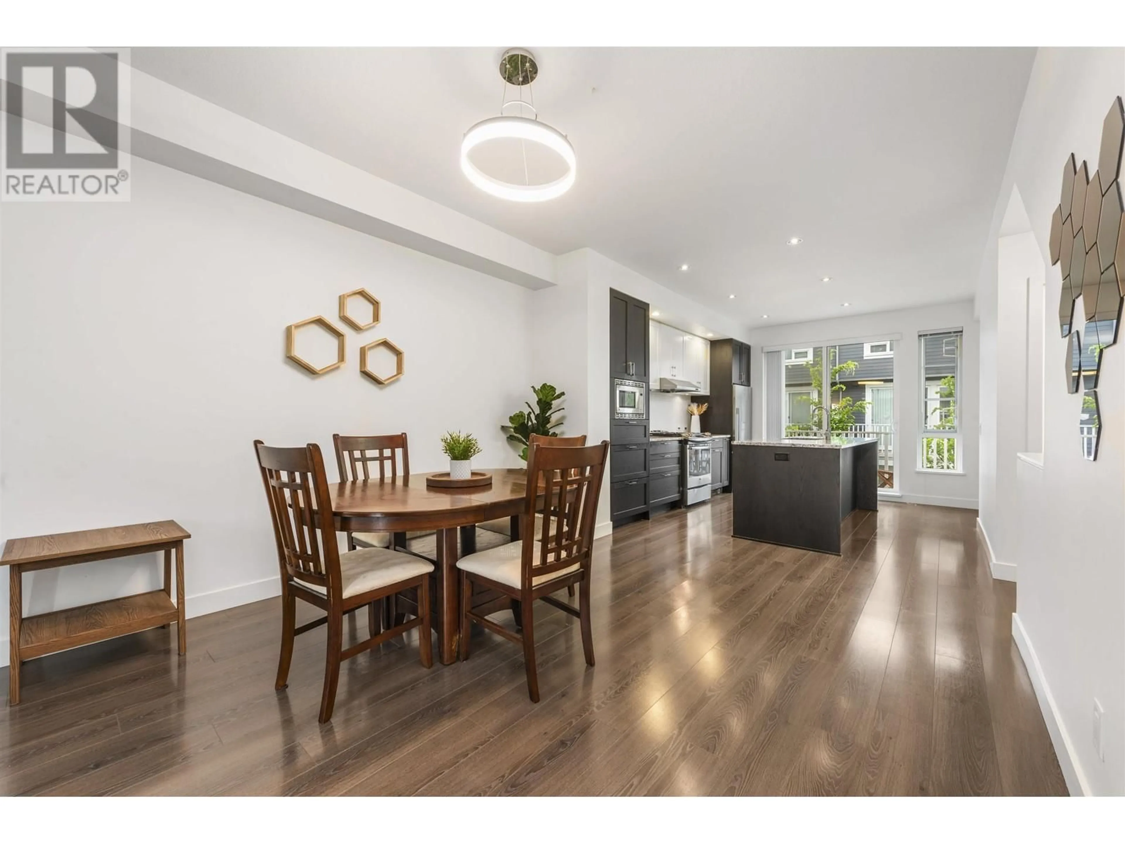 Open concept kitchen, wood/laminate floor for 161 - 548 FOSTER AVENUE, Coquitlam British Columbia V3J0E2