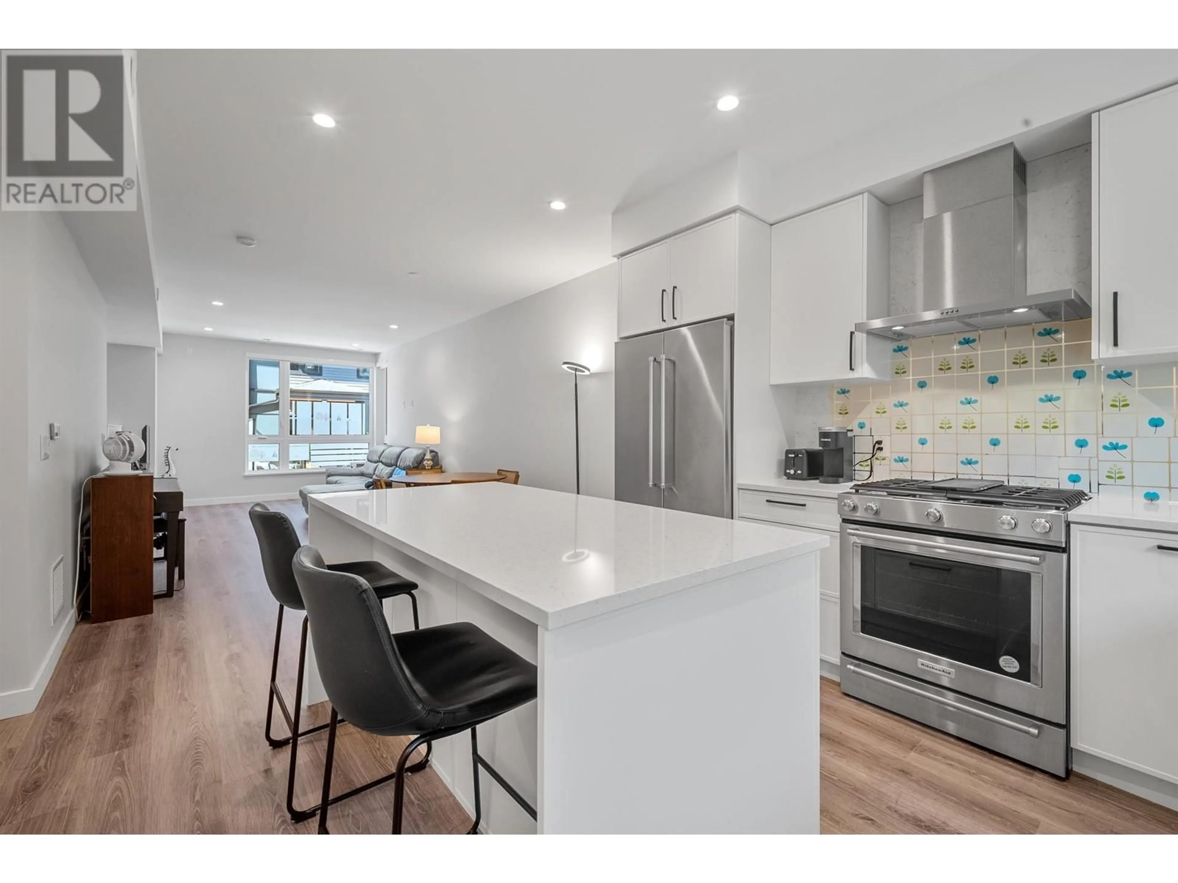 Open concept kitchen, unknown for 24 - 50 SEAVIEW DRIVE, Port Moody British Columbia V3H0N2