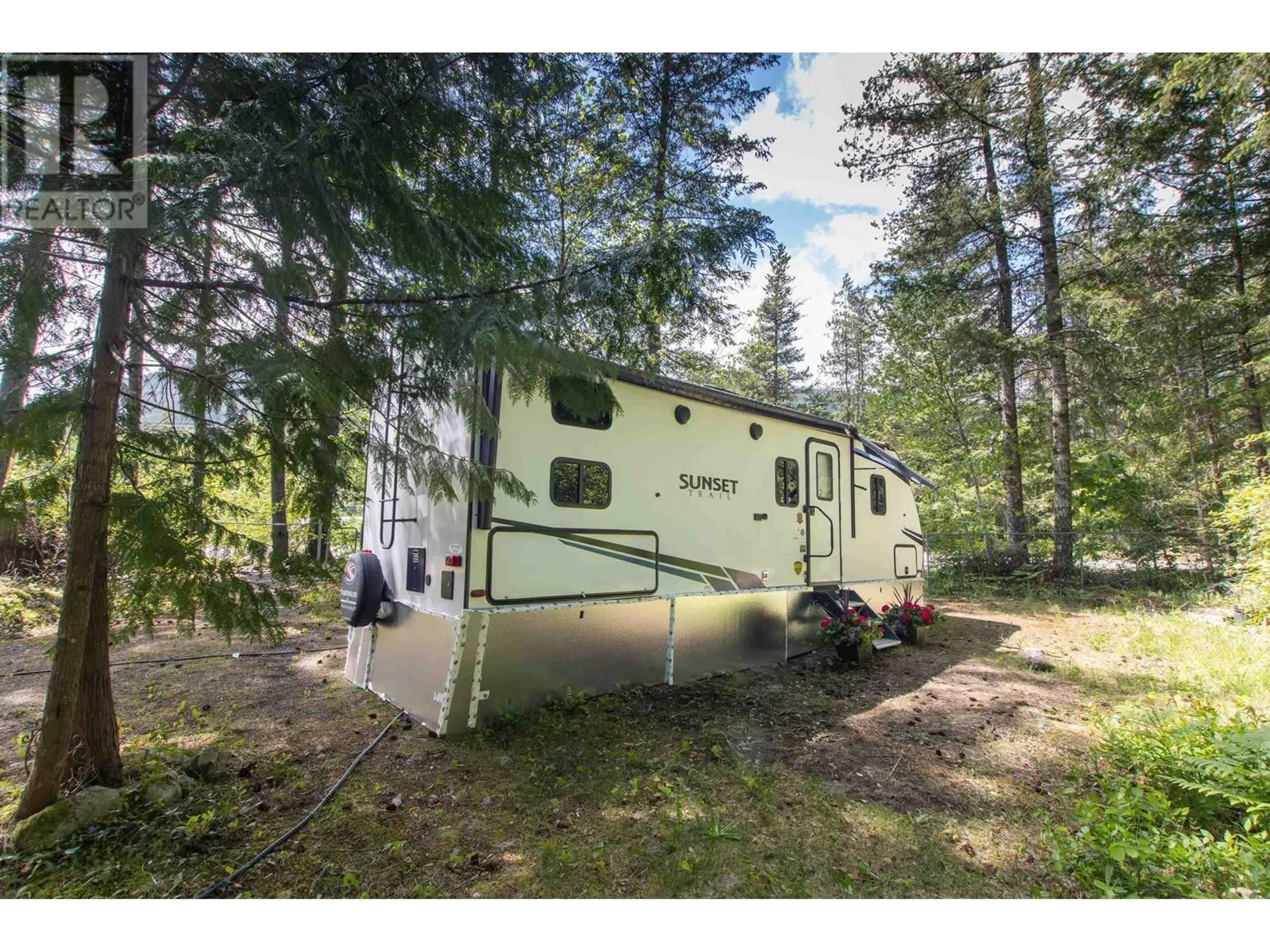 Unknown for 2000 MIDNIGHT WAY, Squamish British Columbia V0N1H0