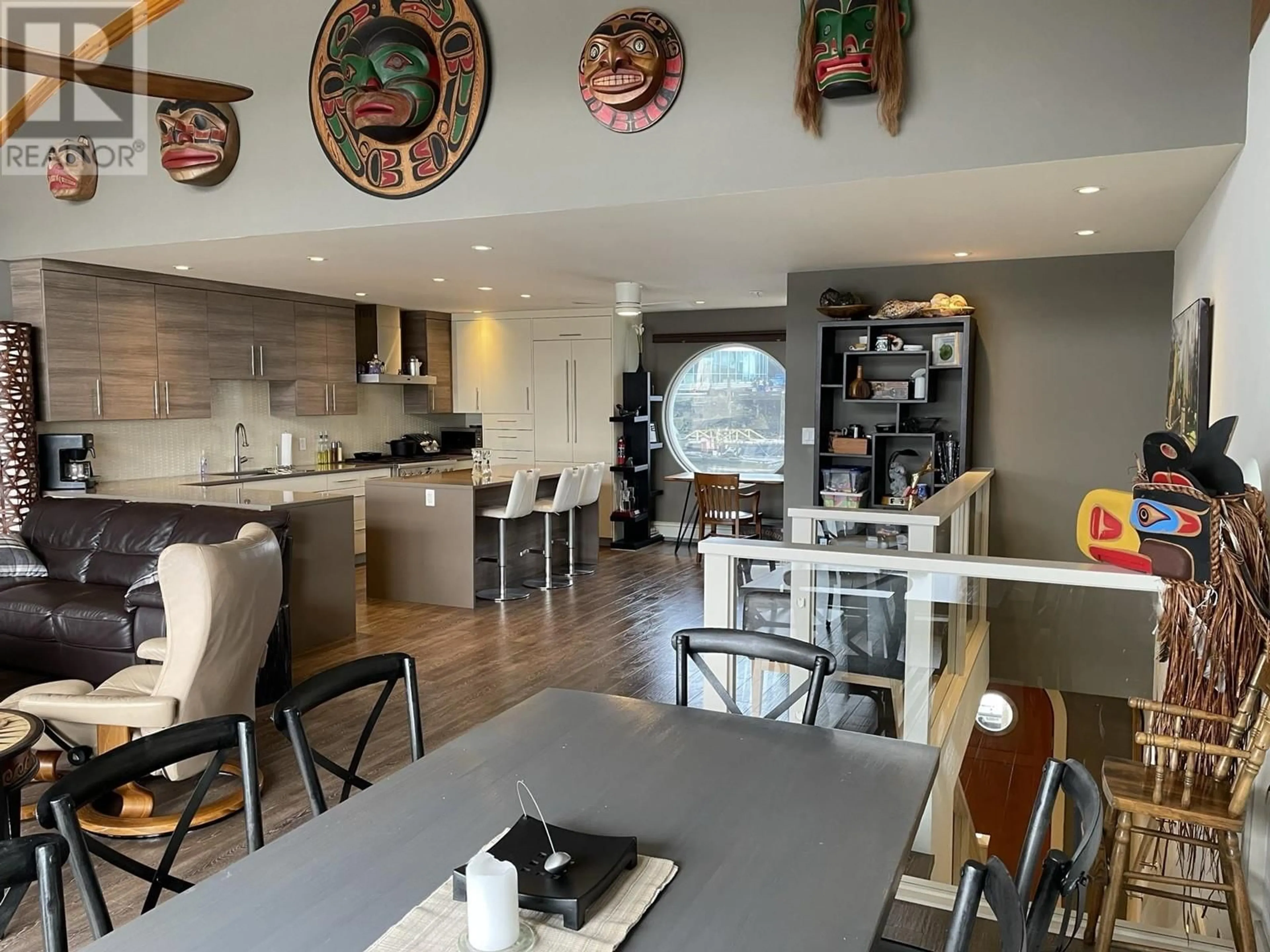 Open concept kitchen, unknown for 29 - 415 ESPLANADE AVENUE, North Vancouver British Columbia V7M1A6