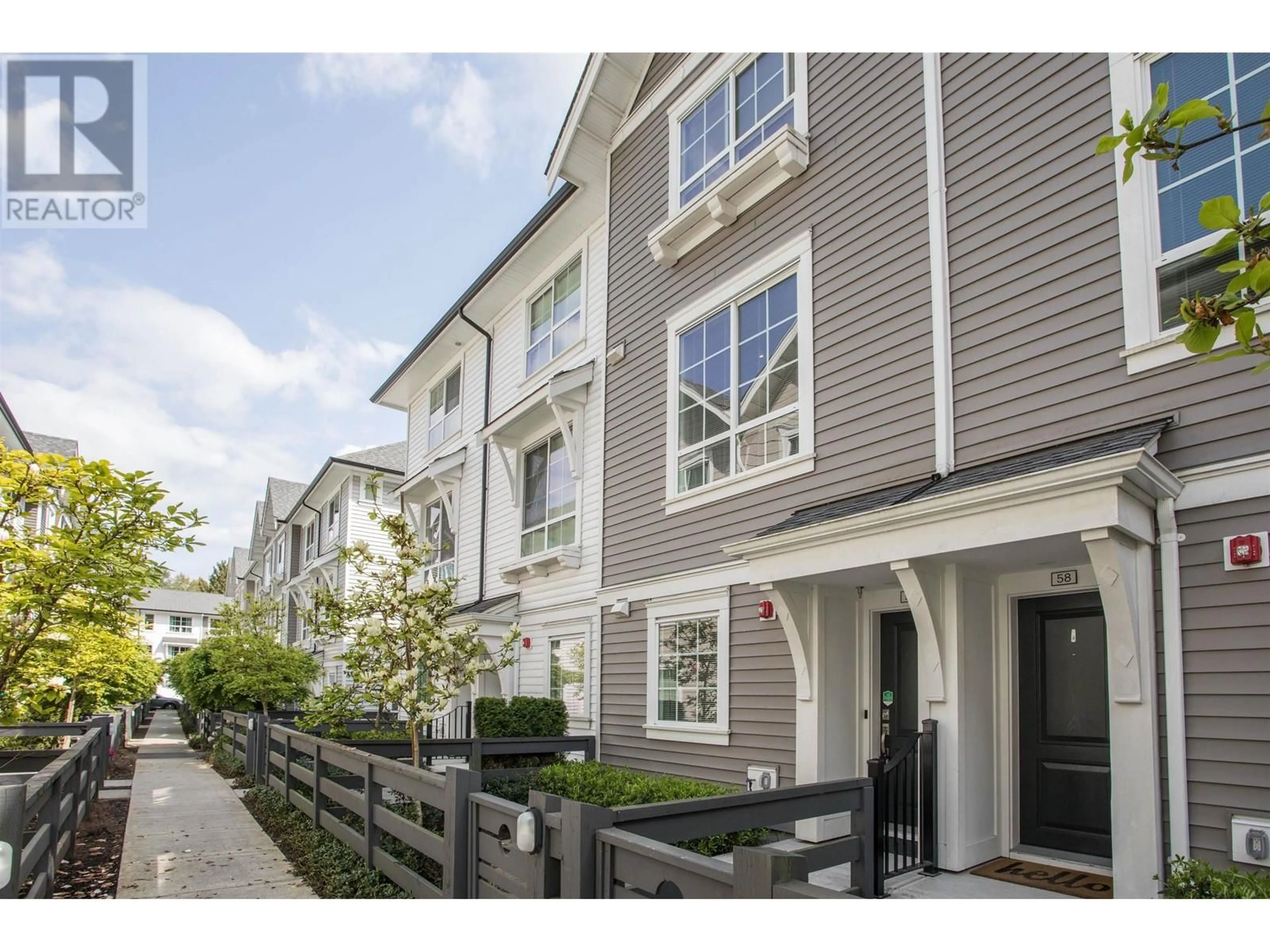 Patio, street for 57 - 19696 HAMMOND ROAD, Pitt Meadows British Columbia V3Y0G7