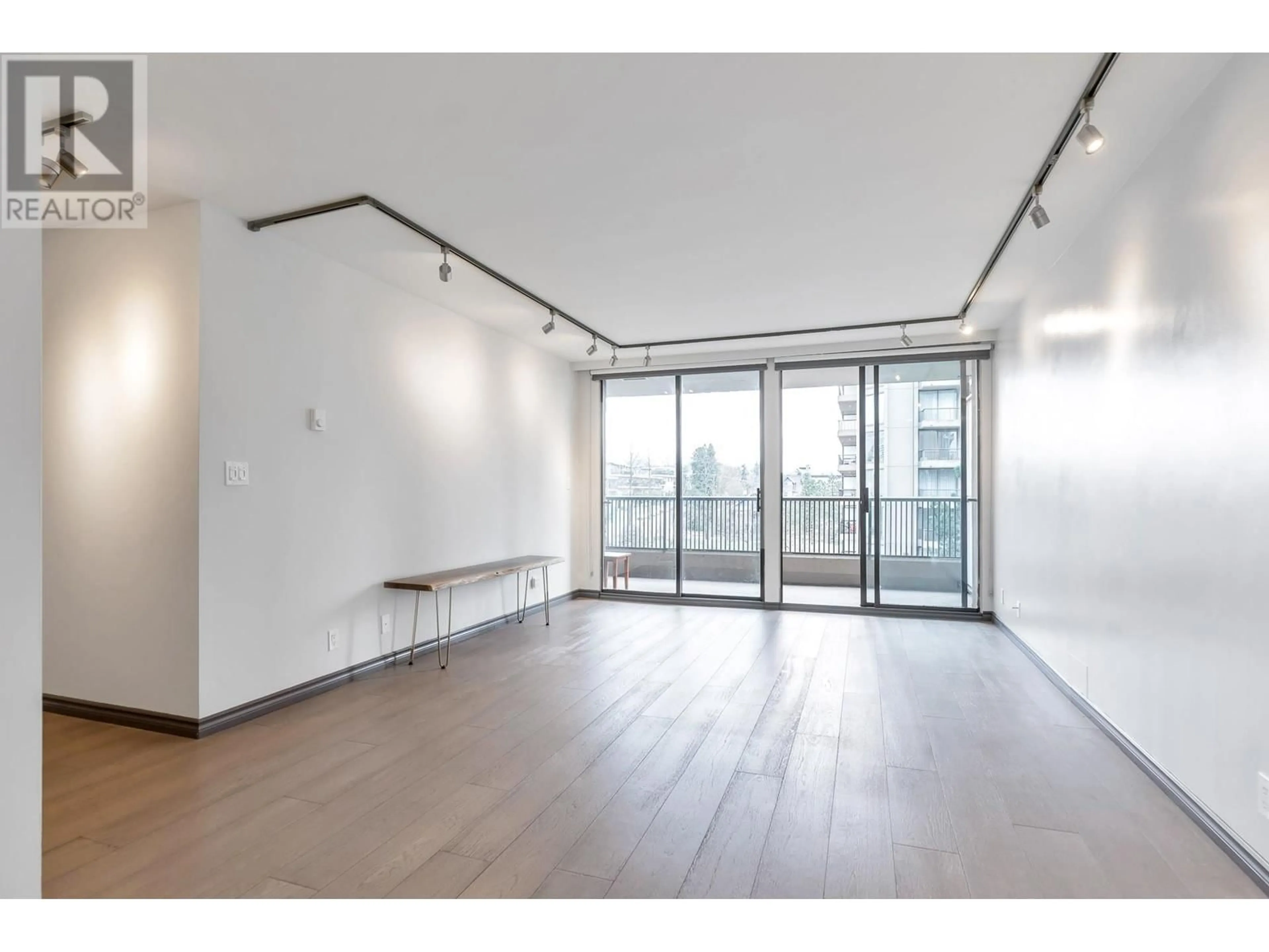A pic of a room for 605 - 3740 ALBERT STREET, Burnaby British Columbia V5C5Y7
