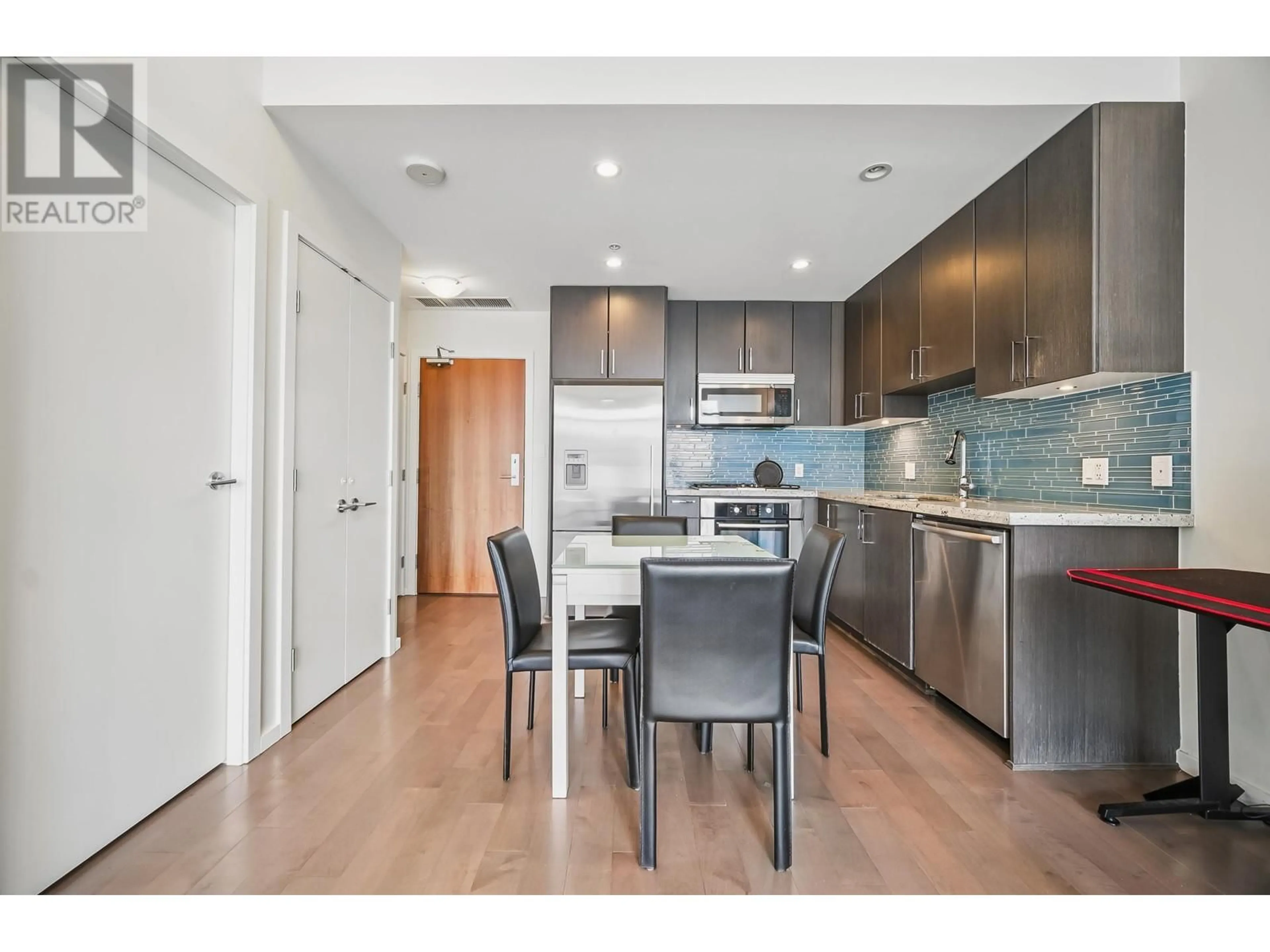Open concept kitchen, unknown for 201 - 63 2ND AVENUE, Vancouver British Columbia V5Y0G8