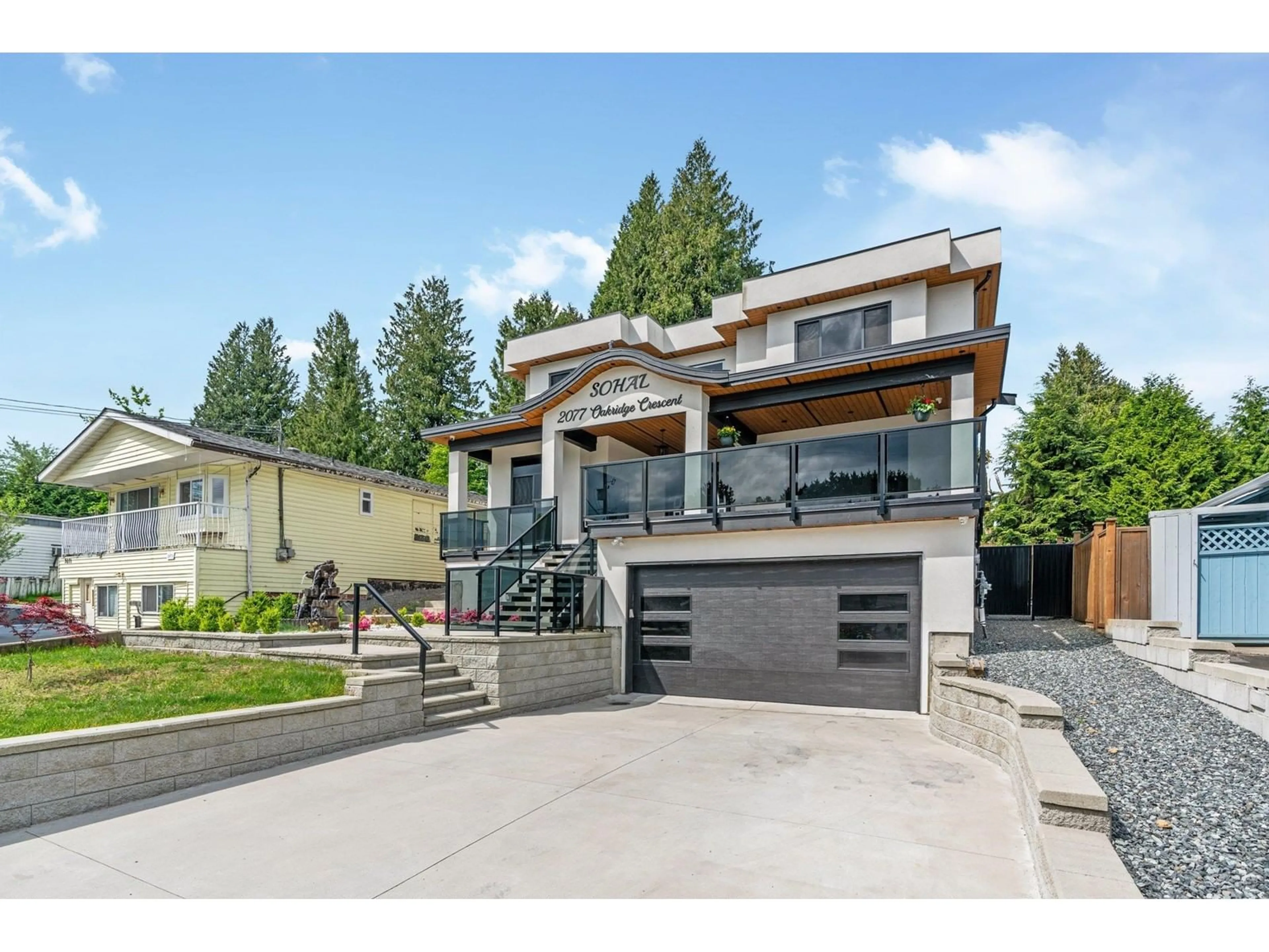 Unknown for 2077 OAKRIDGE, Abbotsford British Columbia V2T6A9