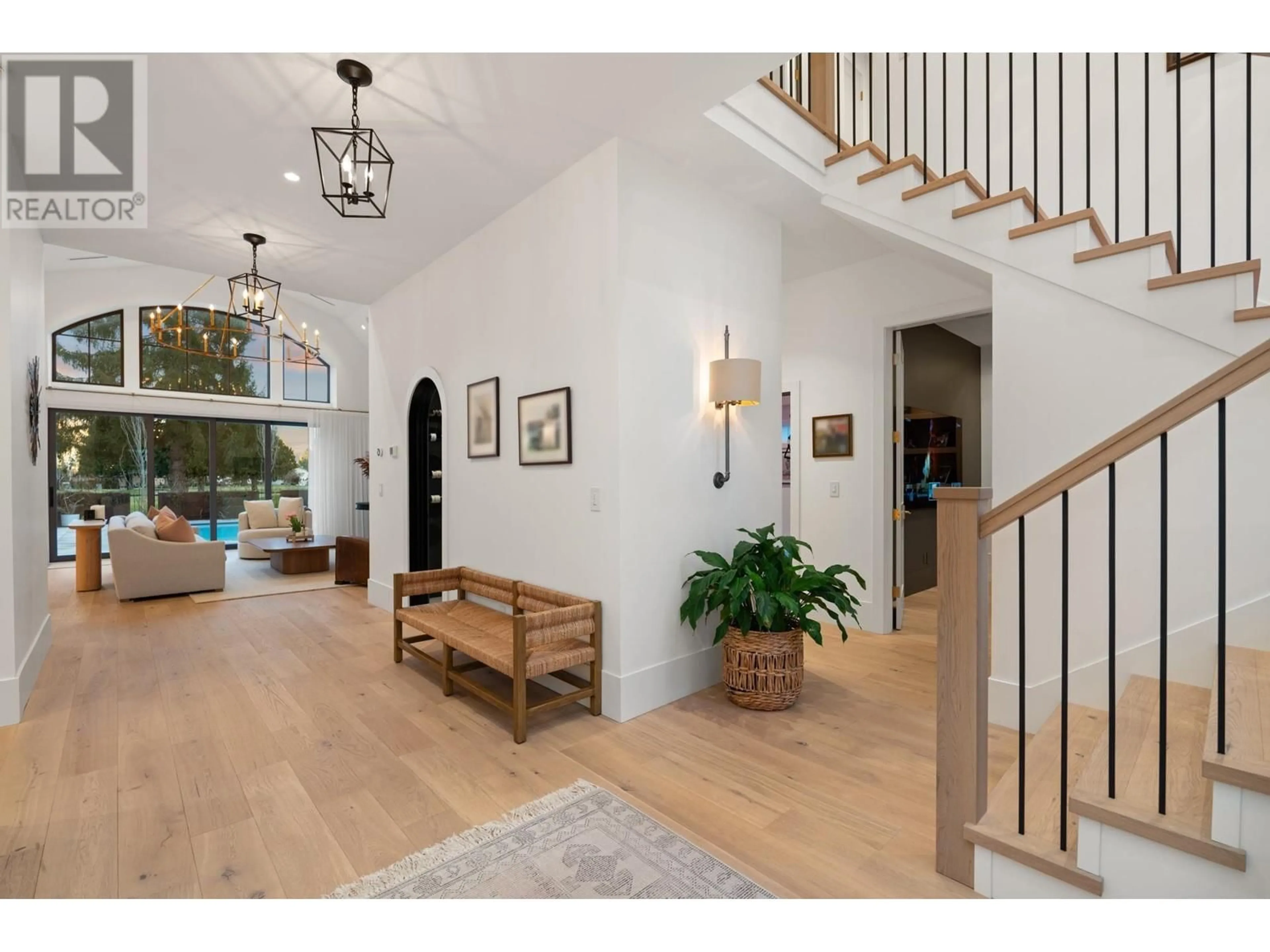 Indoor entryway for 948 EDEN CRESCENT, Delta British Columbia V4L1W7