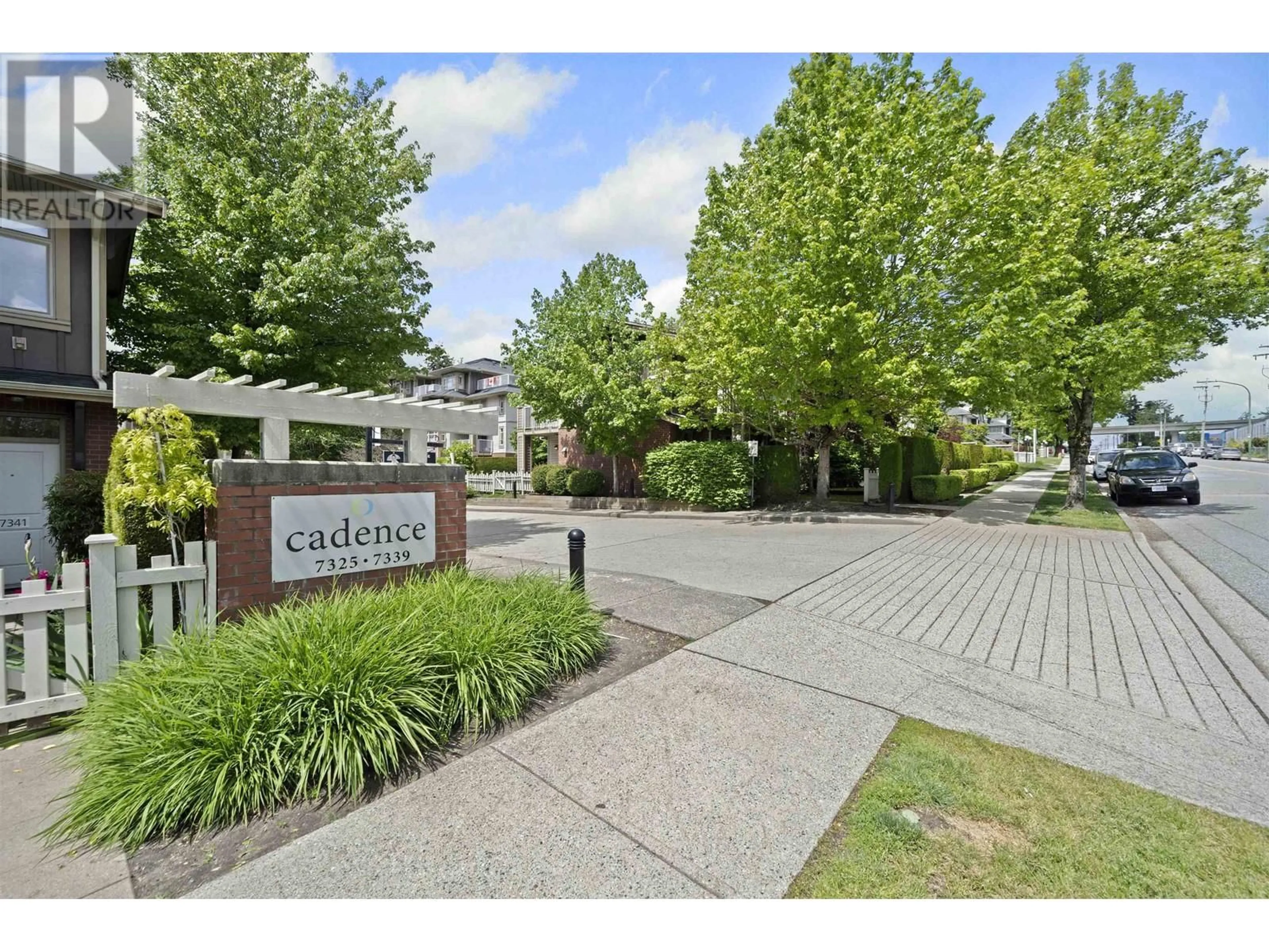Unknown for 102 - 7337 MACPHERSON AVENUE, Burnaby British Columbia V5J0A9