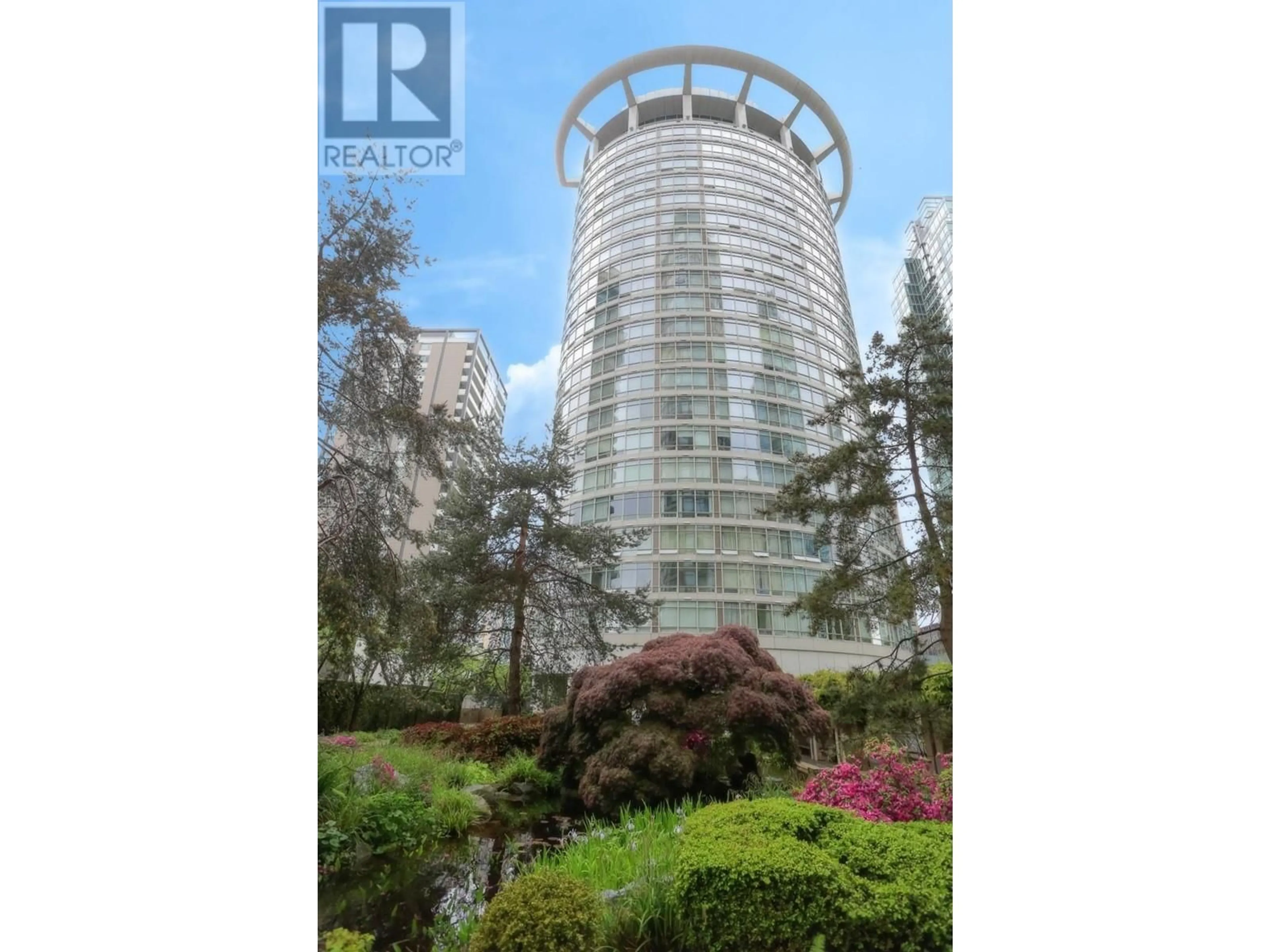 Indoor foyer for 1301 - 1288 ALBERNI STREET, Vancouver British Columbia V6E4N5