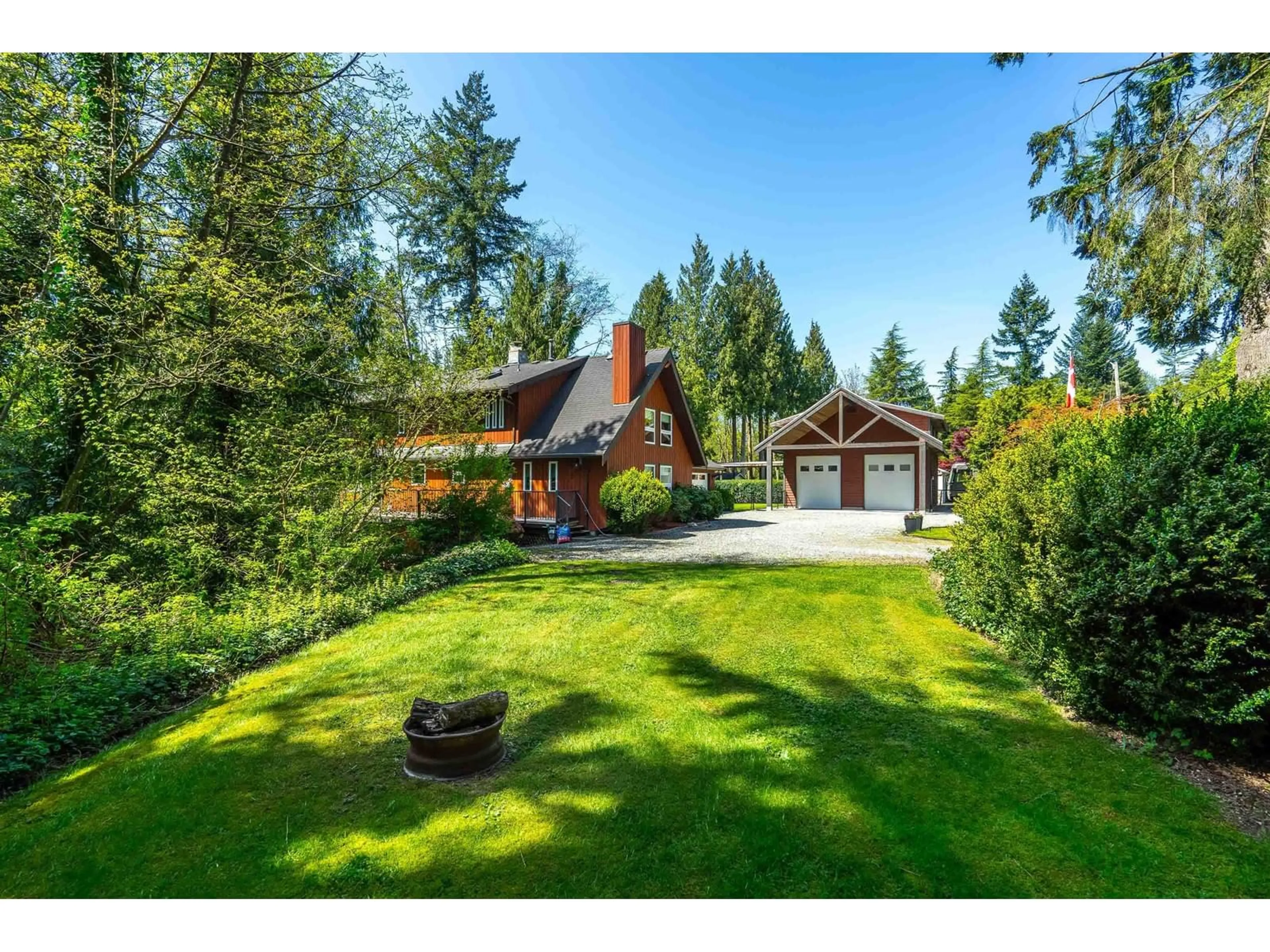 A pic from outside/outdoor area/front of a property/back of a property/a pic from drone, unknown for 4567 SADDLEHORN, Langley British Columbia V2Z1J7