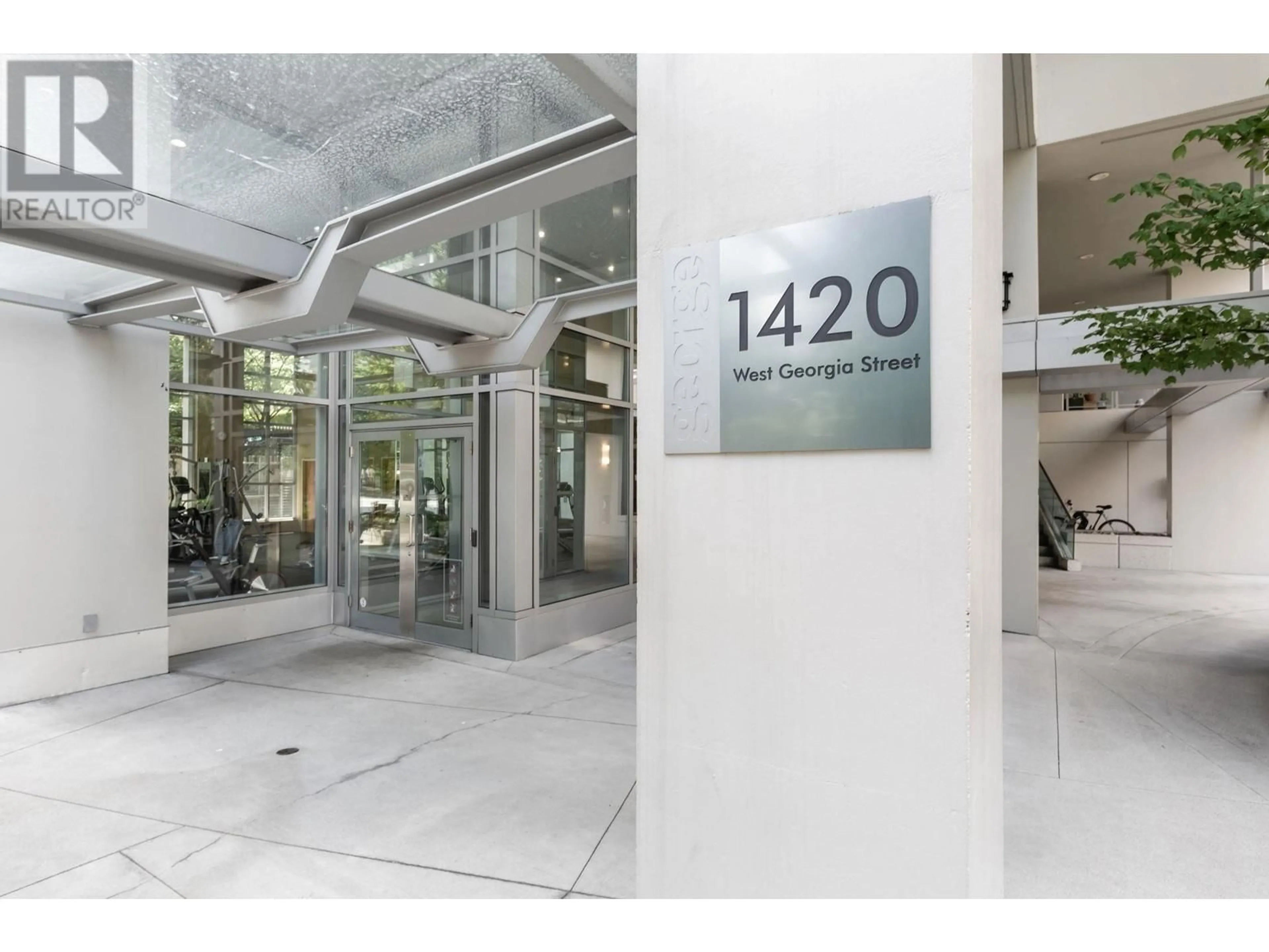 Indoor foyer for 603 - 1420 GEORGIA STREET, Vancouver British Columbia V6G3K4