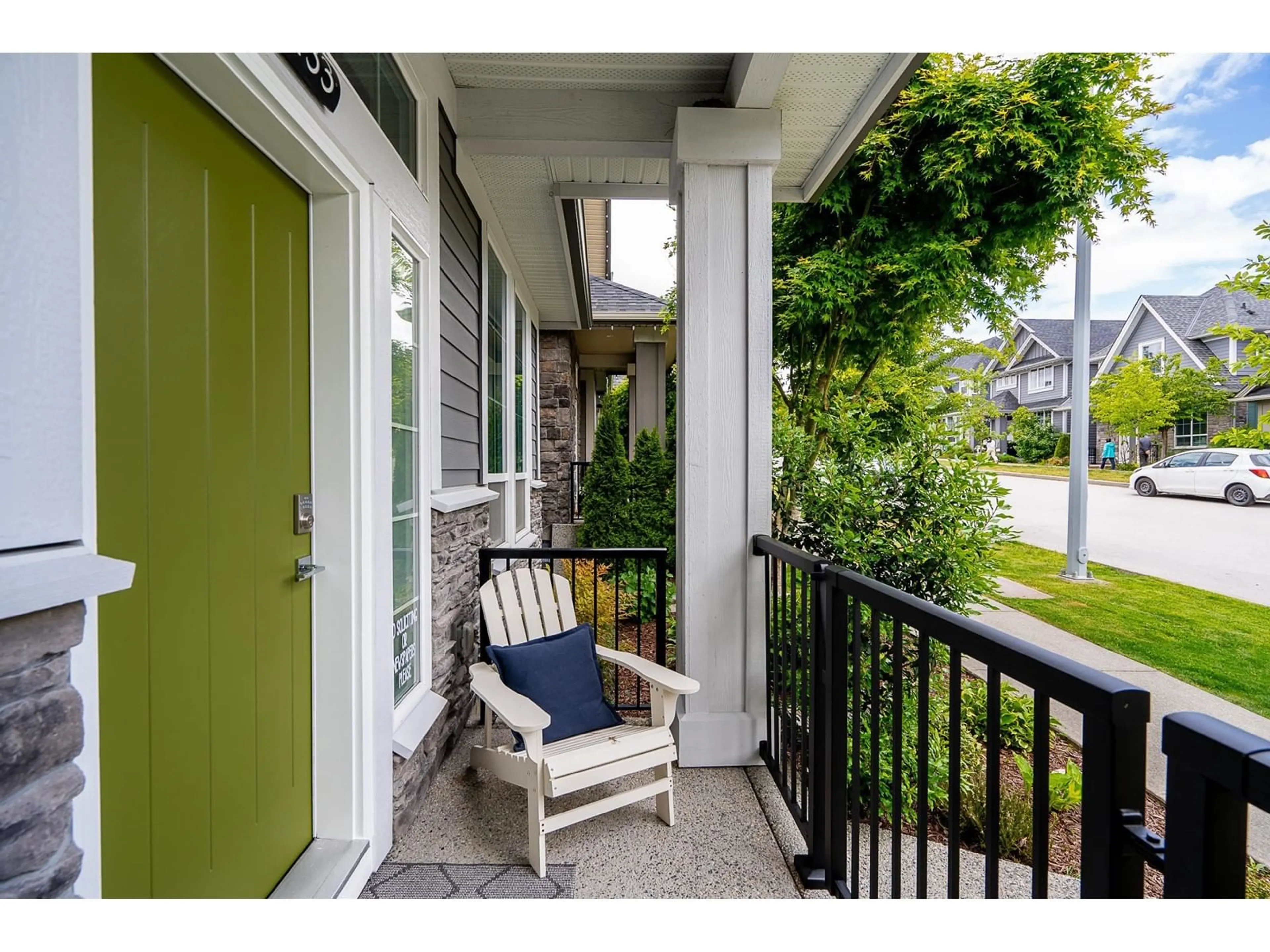 Indoor entryway for 2133 165B, Surrey British Columbia V3Z0V6