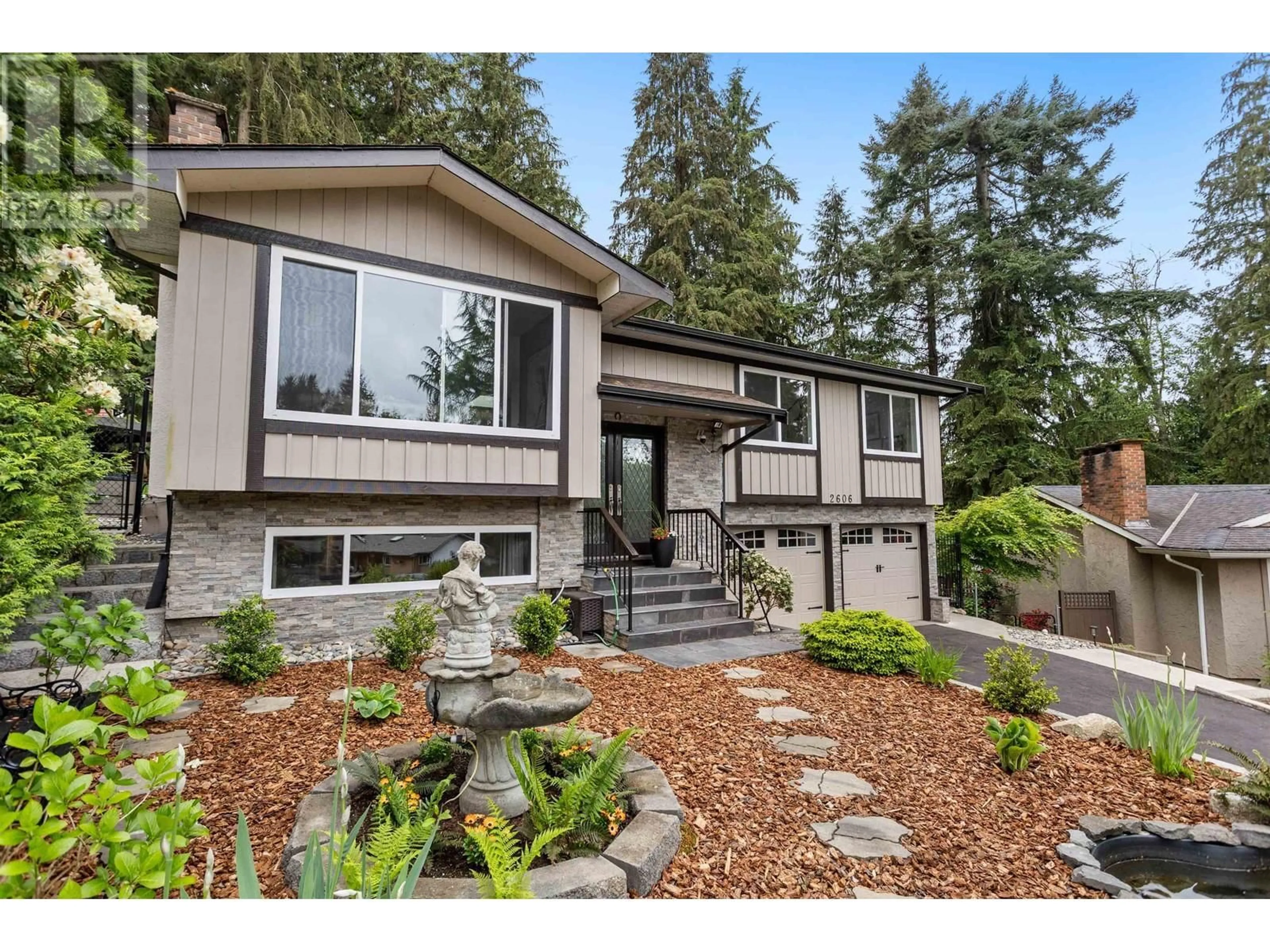 Home with vinyl exterior material, mountain view for 2606 HAWSER AVENUE, Coquitlam British Columbia V3C4E1