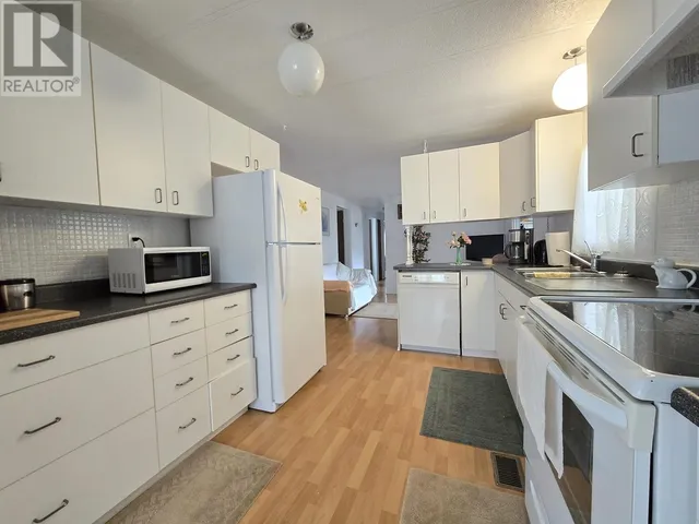 1480 7TH AVENUE, Valemount 2