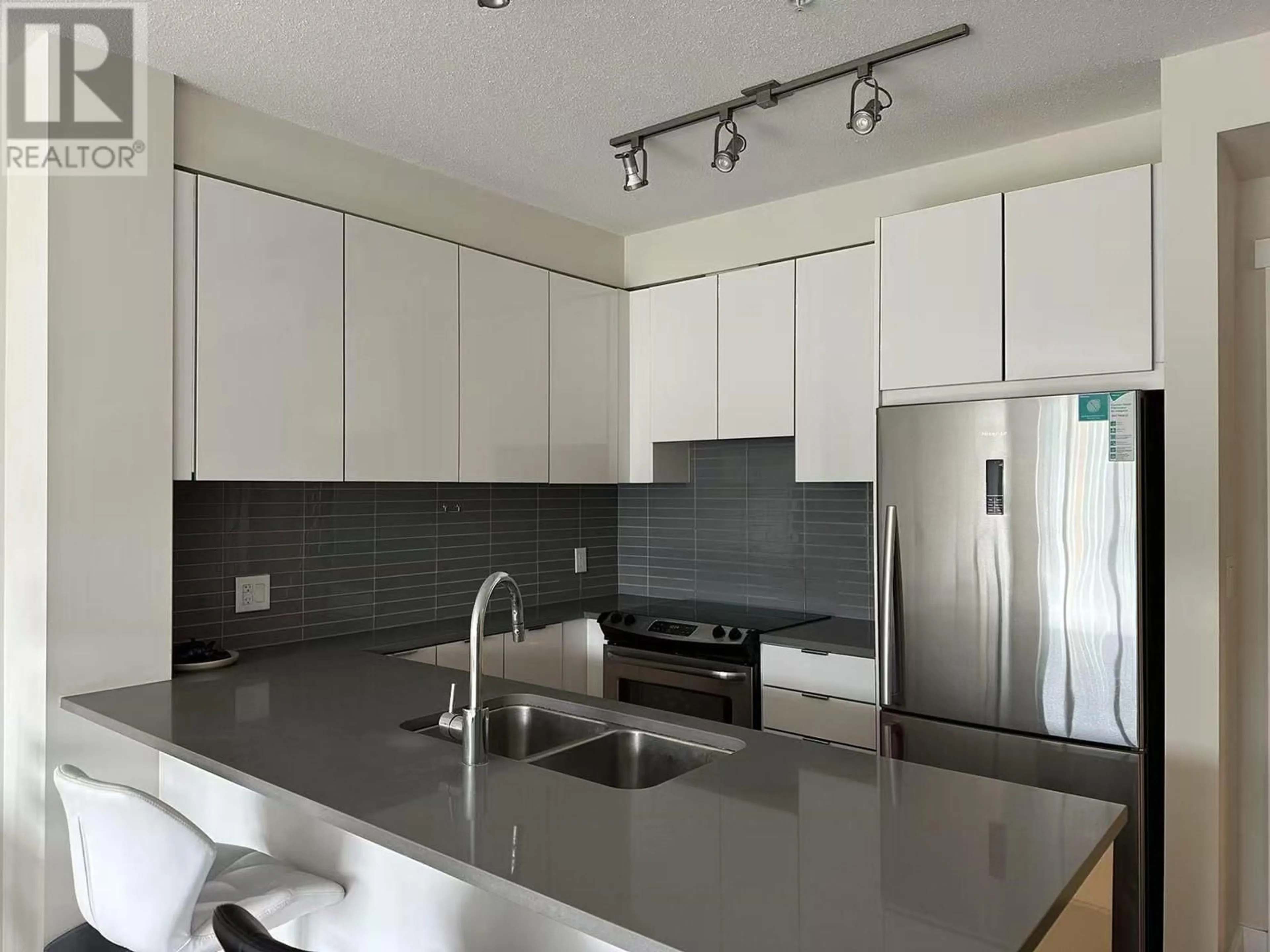 Unknown for 206 - 9168 SLOPES MEWS, Burnaby British Columbia V5A0E4