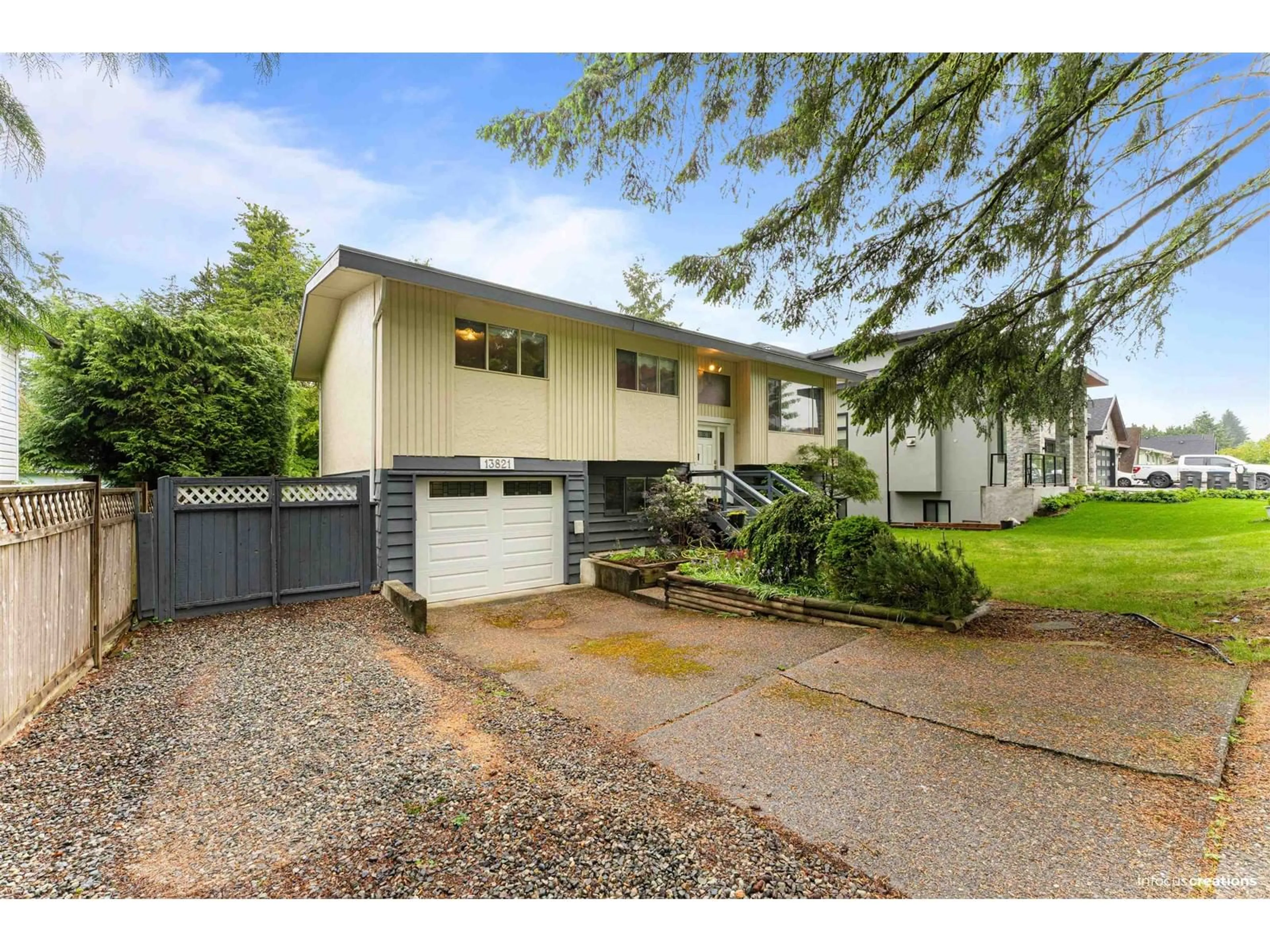 Home with vinyl exterior material, street for 13821 77A, Surrey British Columbia V3W5Z3