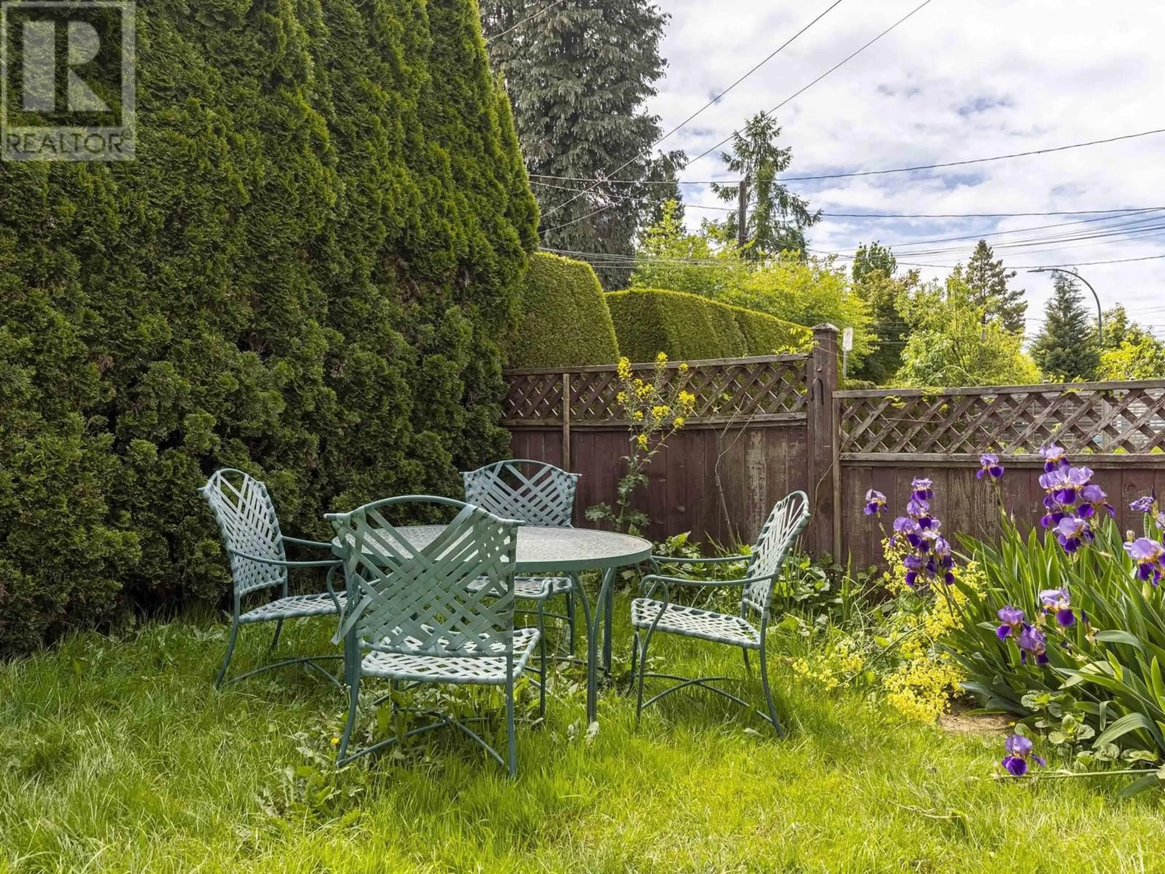 Patio, unknown for 189 26TH AVENUE, Vancouver British Columbia V5V2G8