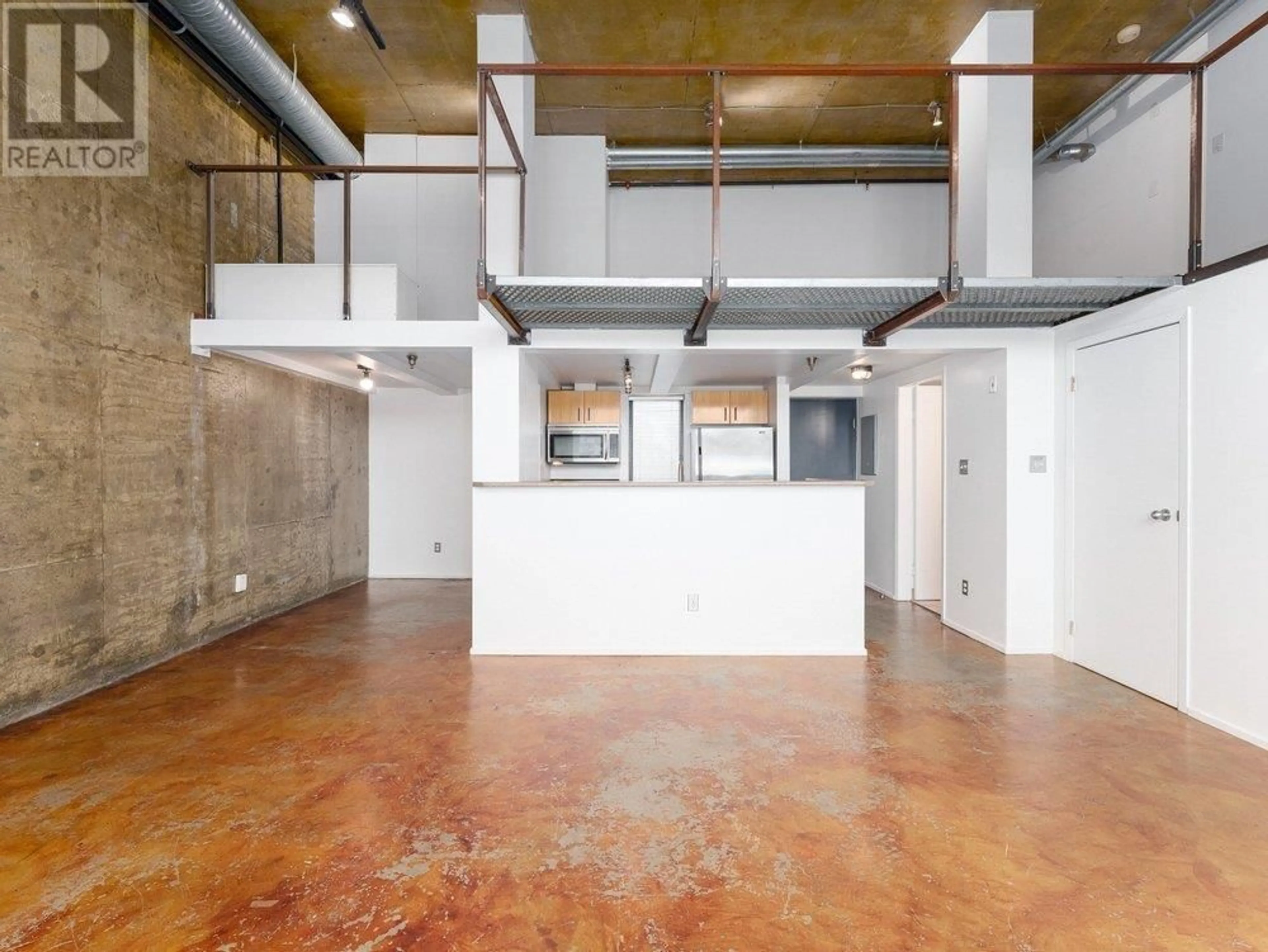 Indoor foyer for 419 - 2001 WALL STREET, Vancouver British Columbia V5L5E4