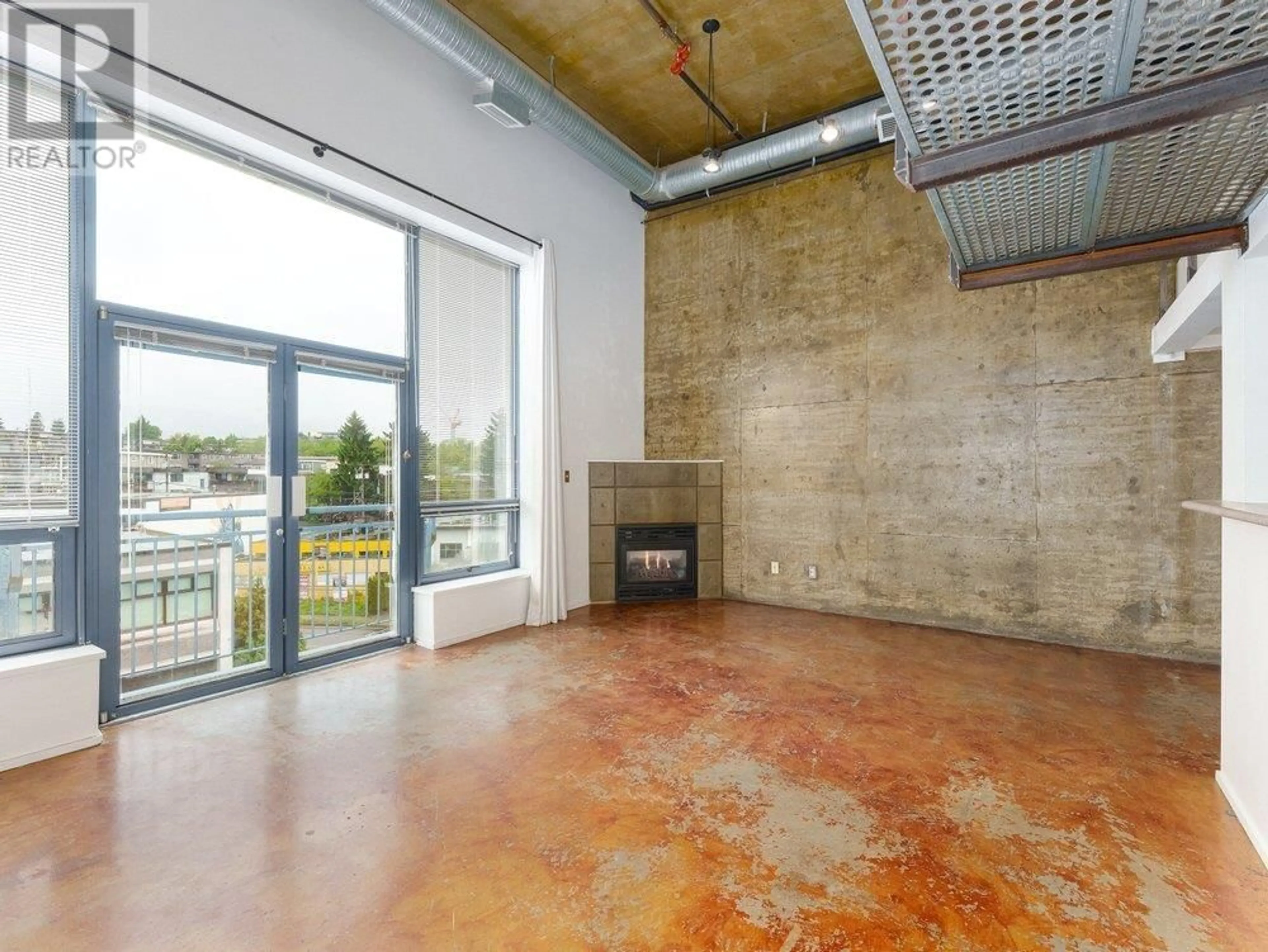 Indoor foyer for 419 - 2001 WALL STREET, Vancouver British Columbia V5L5E4