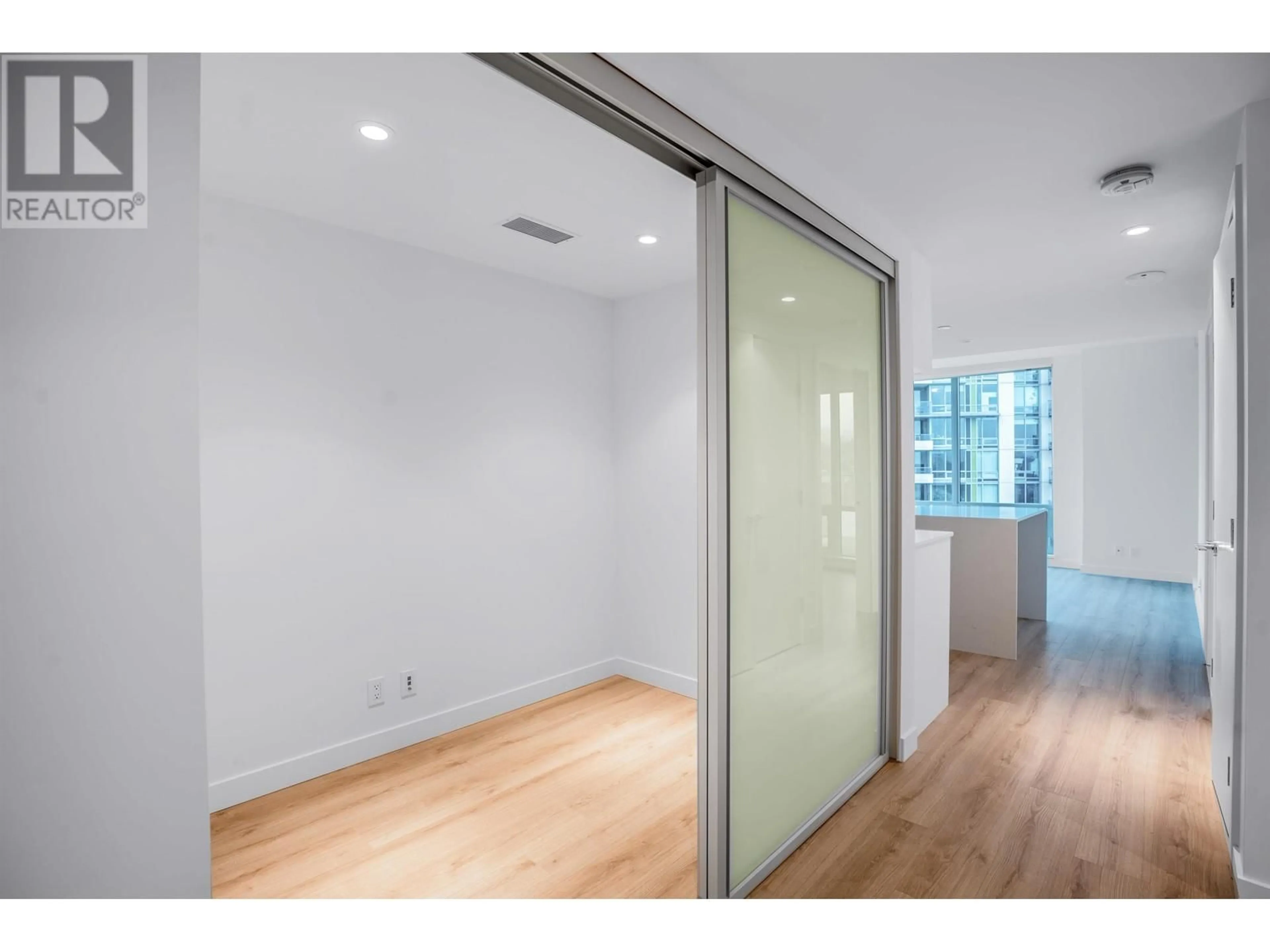 Unknown for 2202 - 1500 FERN STREET, North Vancouver British Columbia V7J0B6