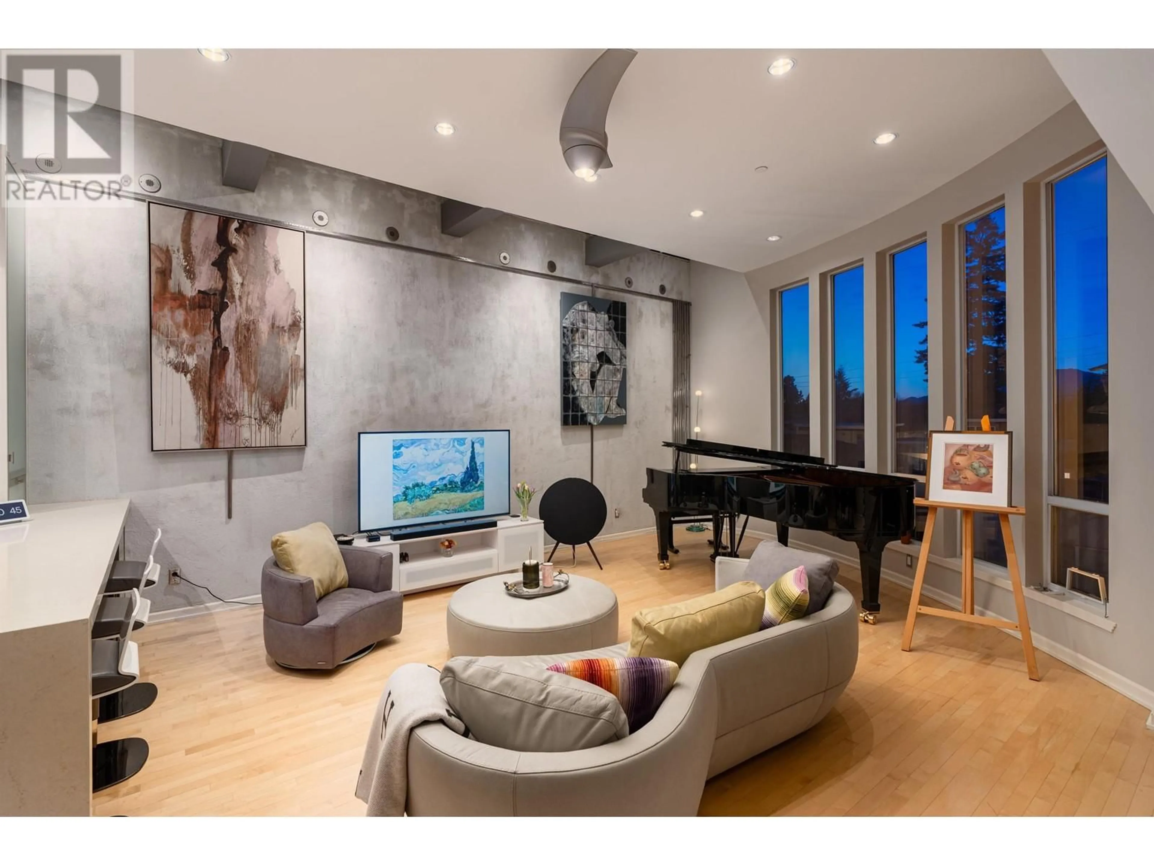 Home theater for 3113 27TH AVENUE, Vancouver British Columbia V6L1W6