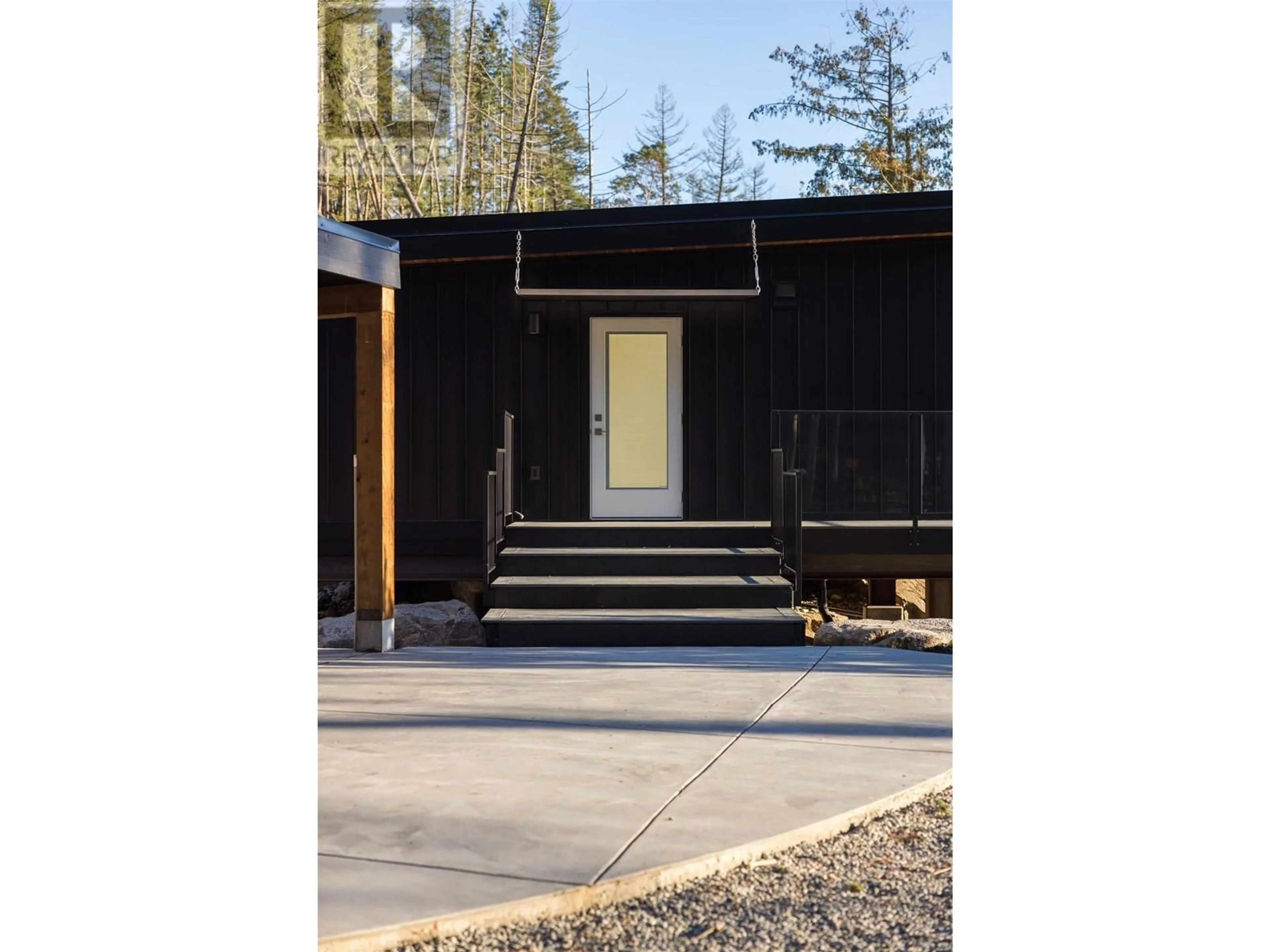 Unknown for 5782 SARGEANT BAY HEIGHTS ROAD, Halfmoon Bay British Columbia V7Z1C3