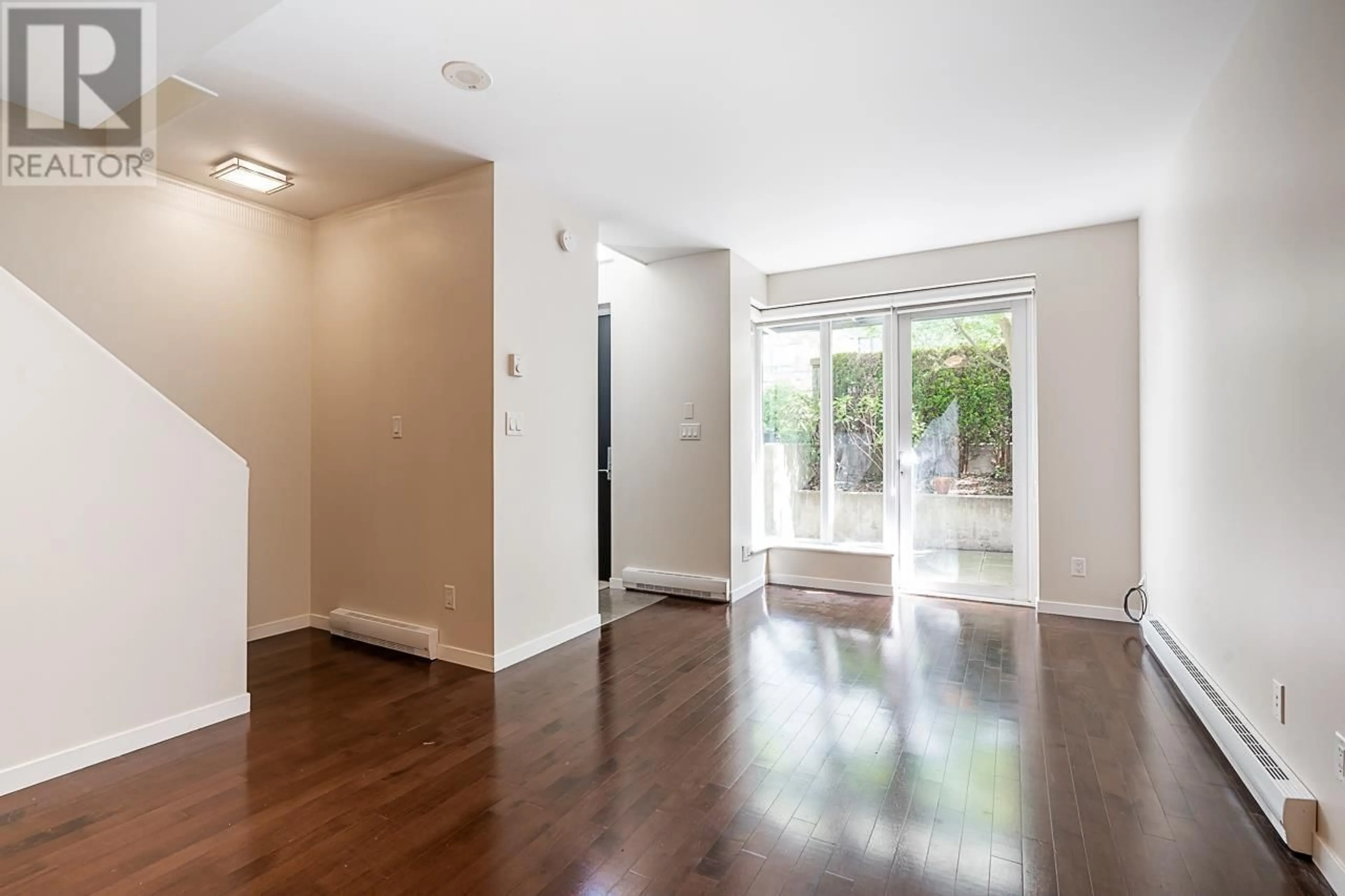 Indoor entryway for 5985 WALTER GAGE ROAD, Vancouver British Columbia V6T0A9