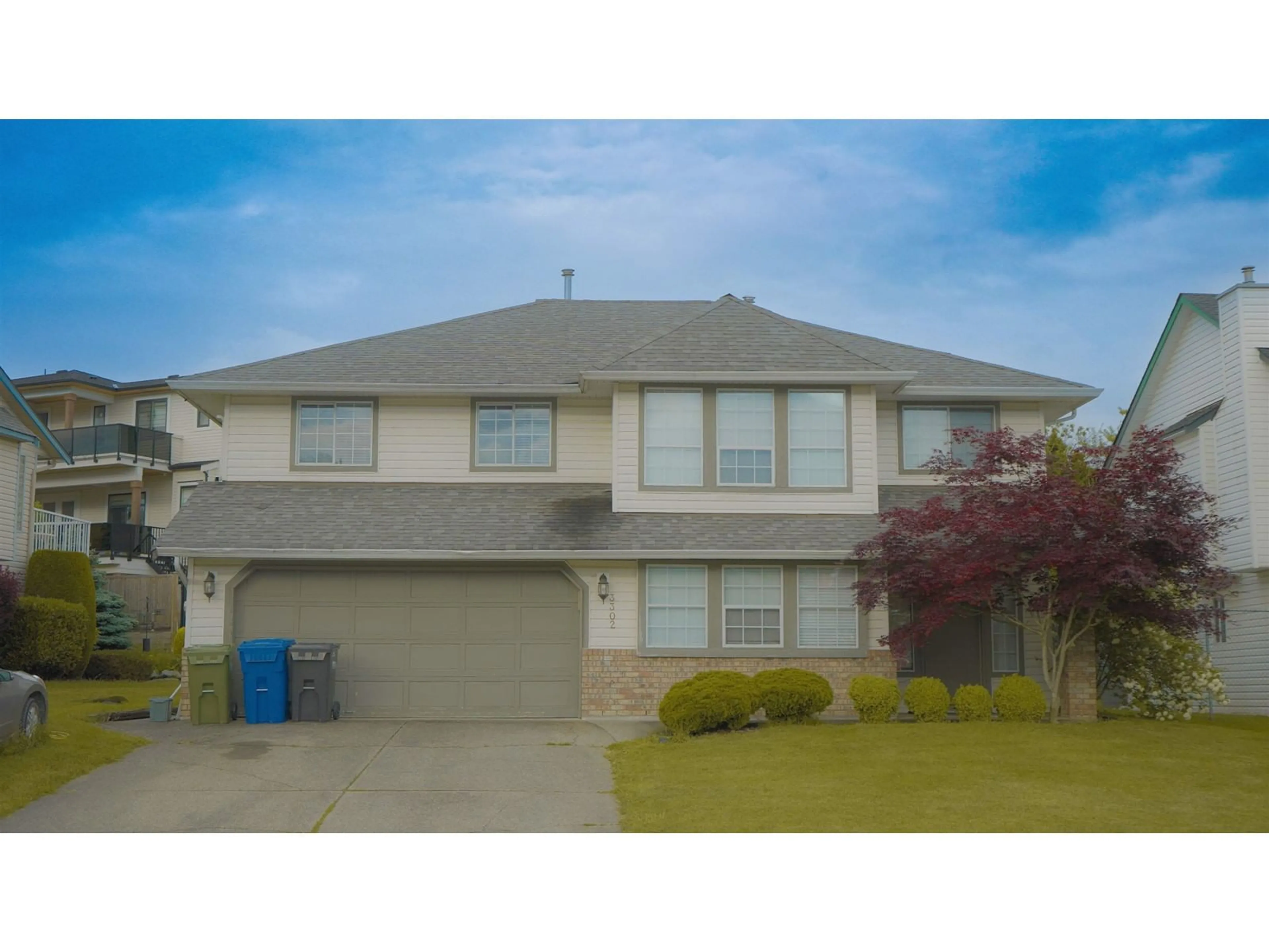 Home with vinyl exterior material, street for 3302 FIRHILL, Abbotsford British Columbia V2T5L4