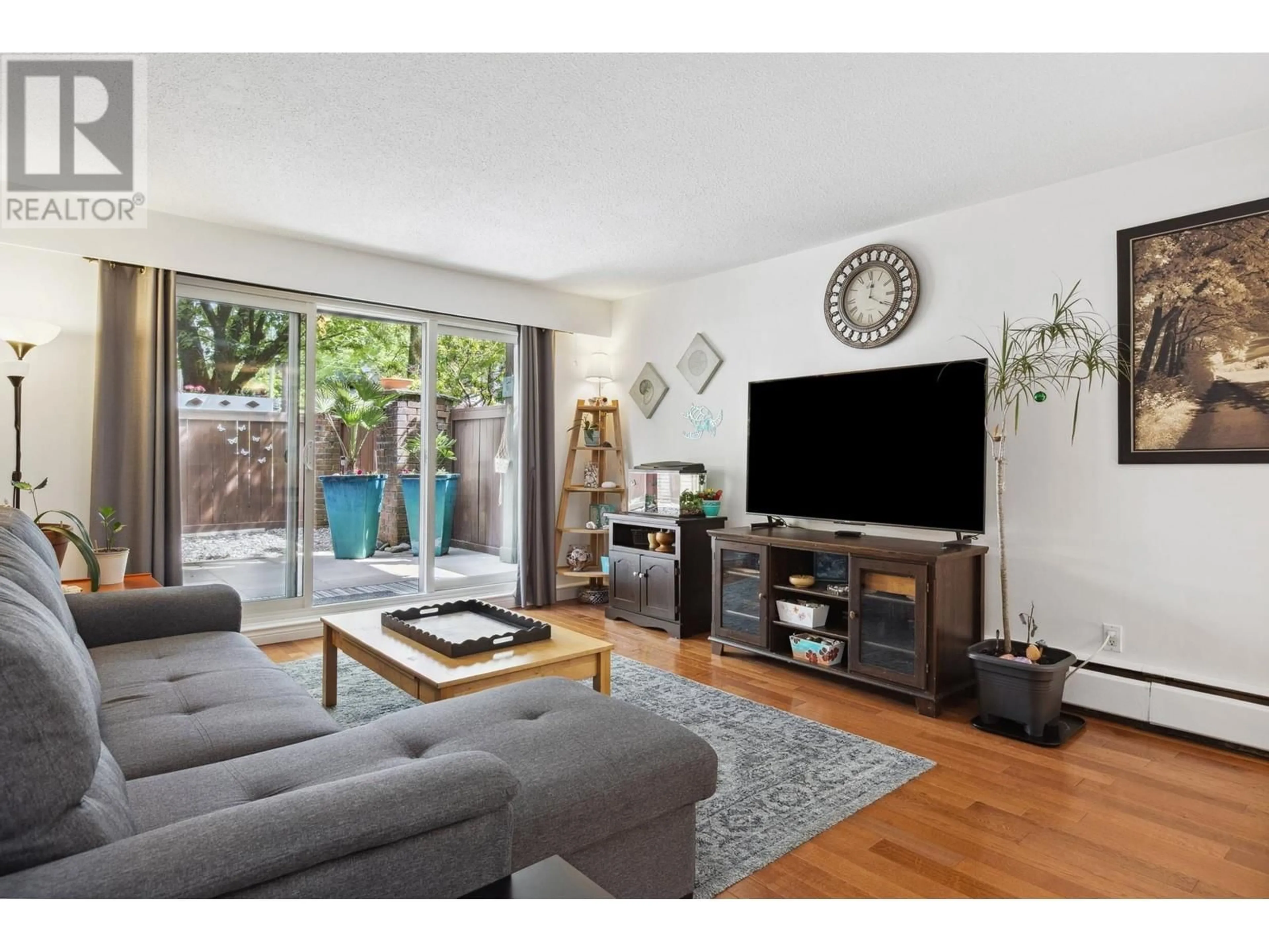 Living room with furniture, unknown for 111 - 211 3RD STREET, North Vancouver British Columbia V7M1E9
