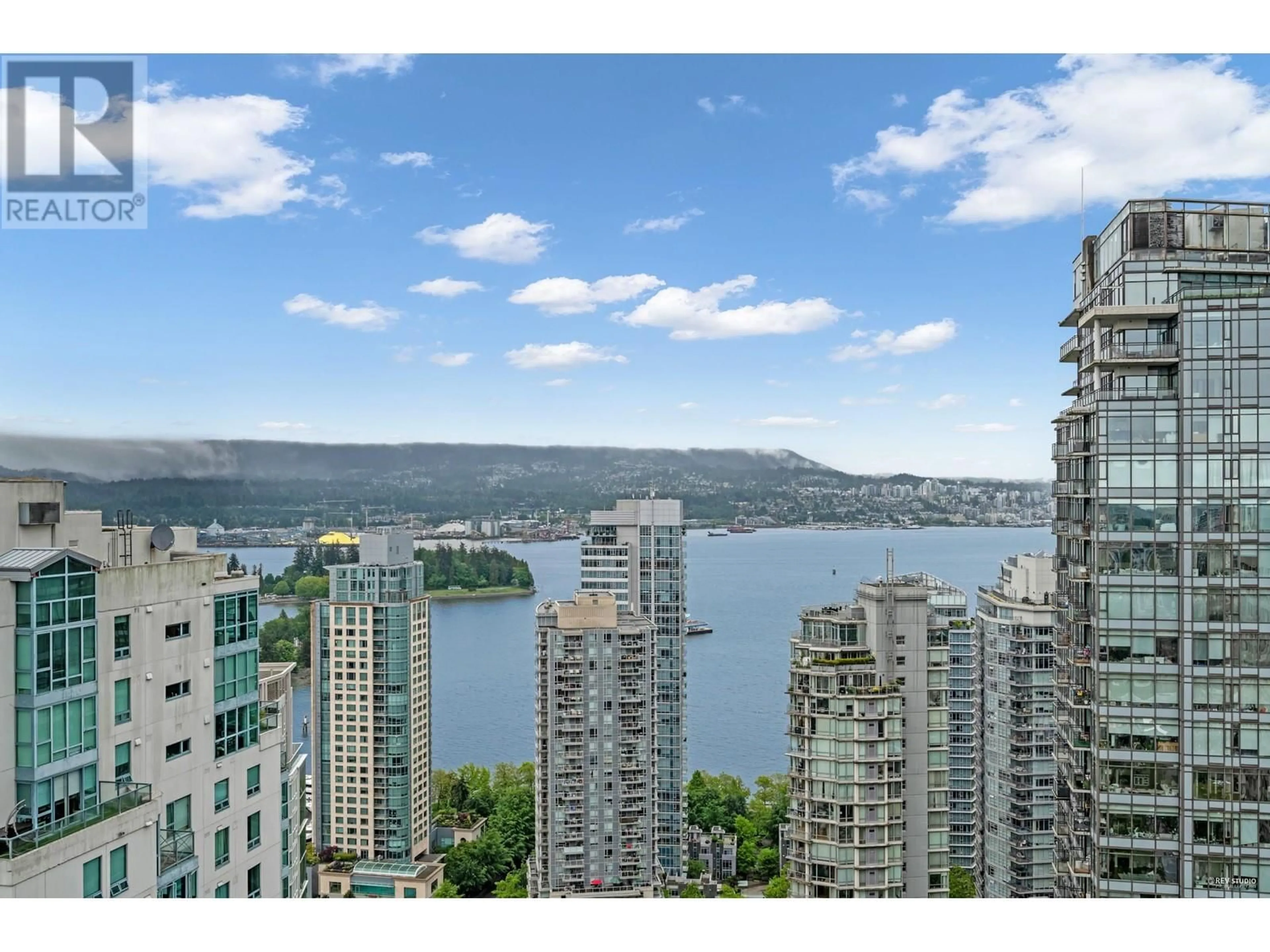 Unknown for 3208 - 1239 GEORGIA STREET, Vancouver British Columbia V6E3J5