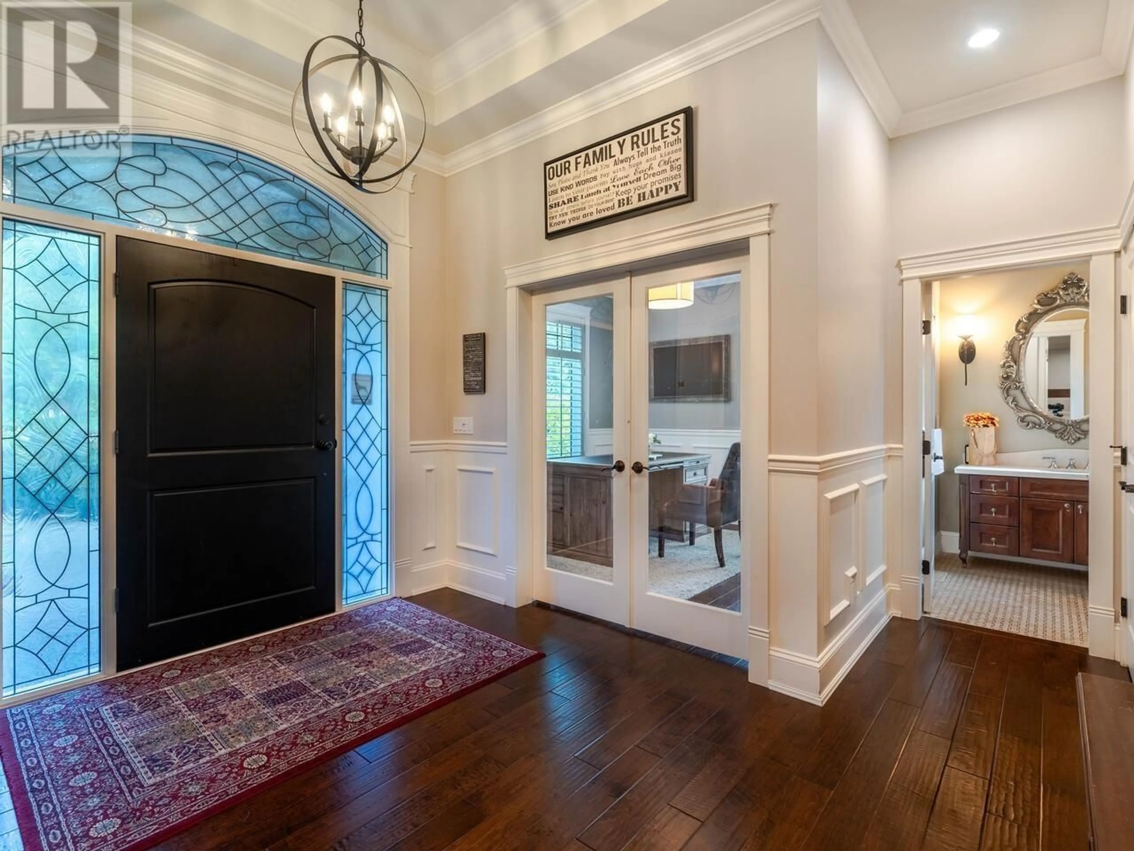 Indoor entryway for 1471 CRYSTAL CREEK DRIVE, Anmore British Columbia V3H0A3