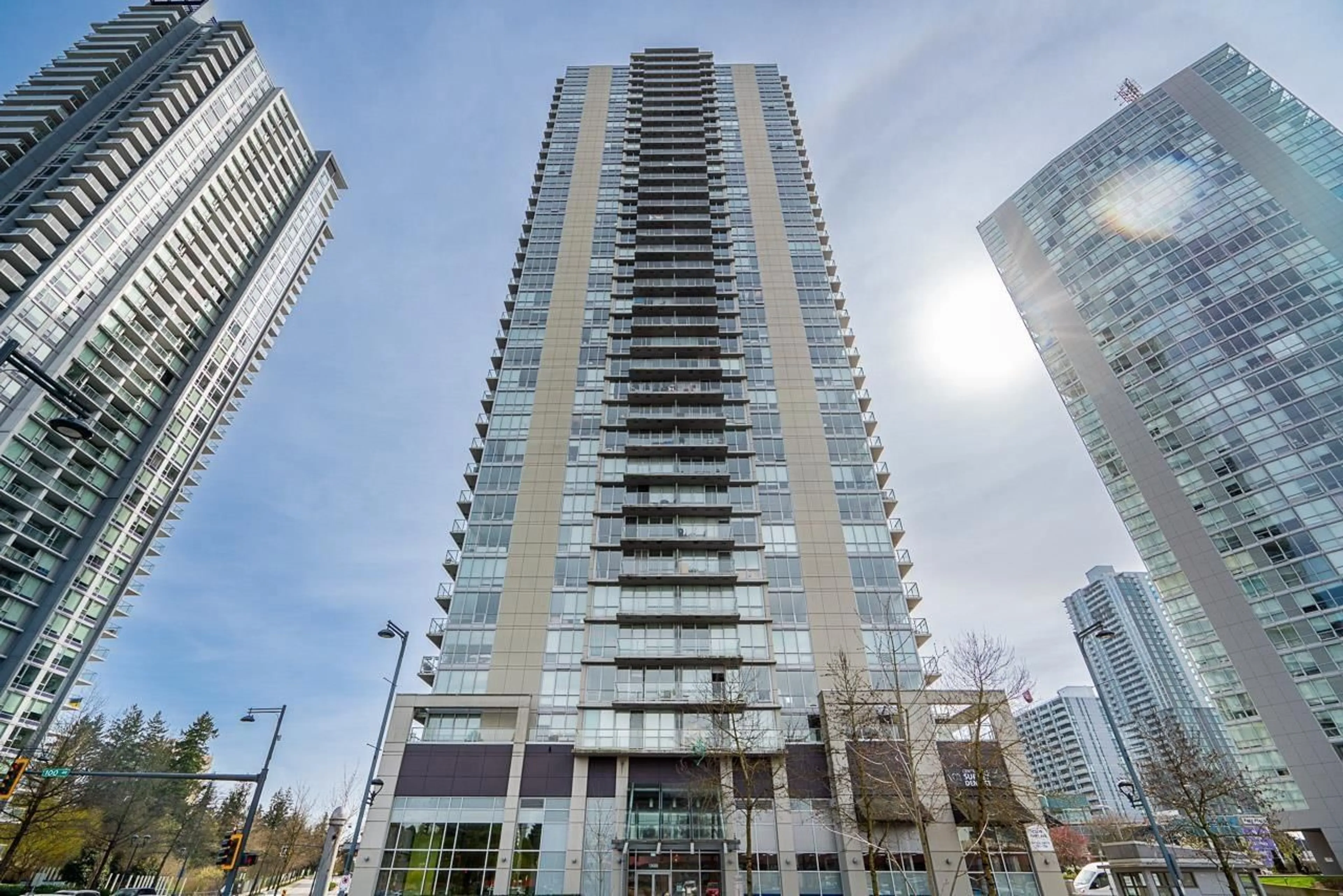 Unknown for 2201 - 13688 100, Surrey British Columbia V3T0G5