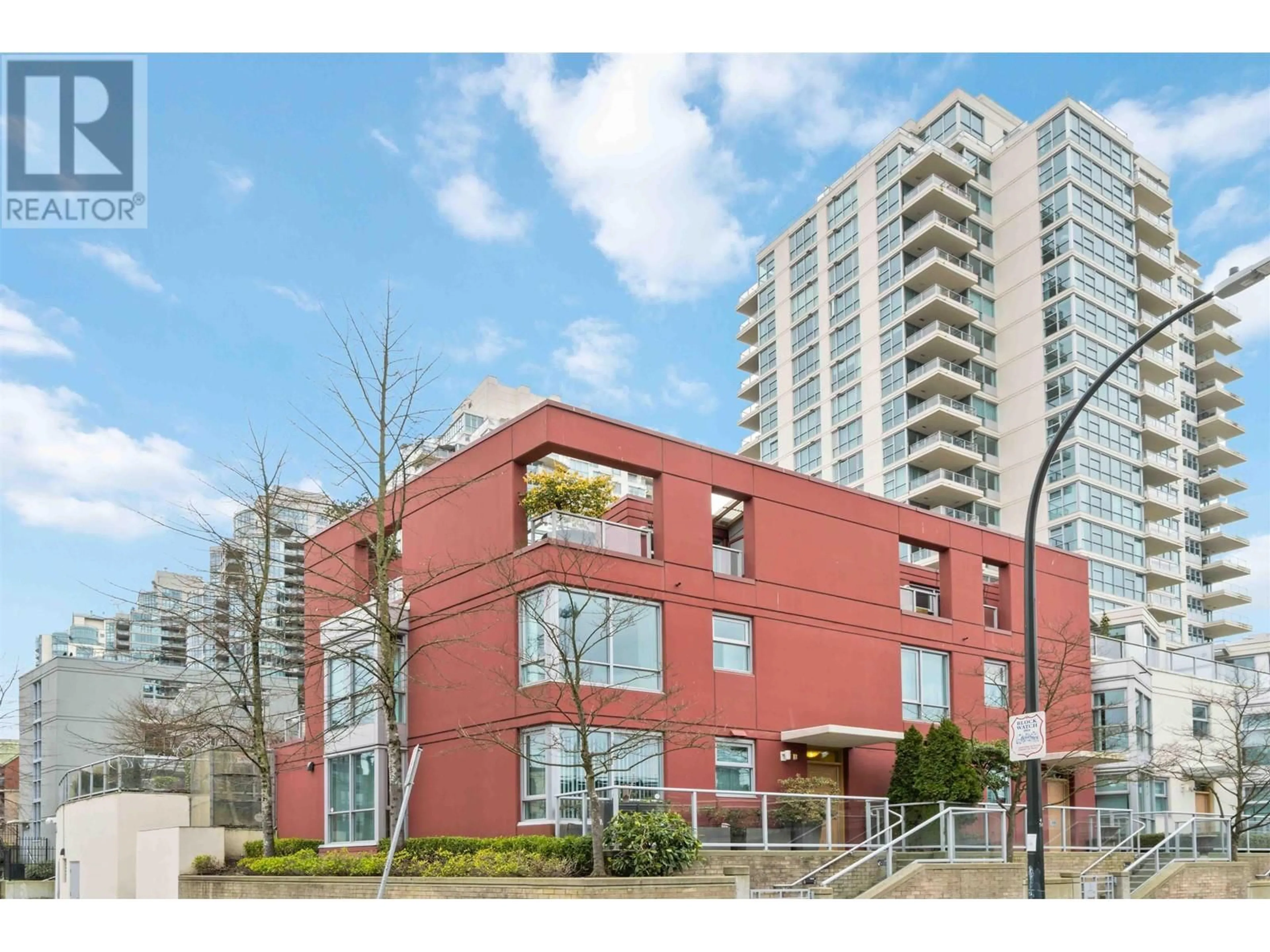 Unknown for 168 PRIOR STREET, Vancouver British Columbia V6A0A6