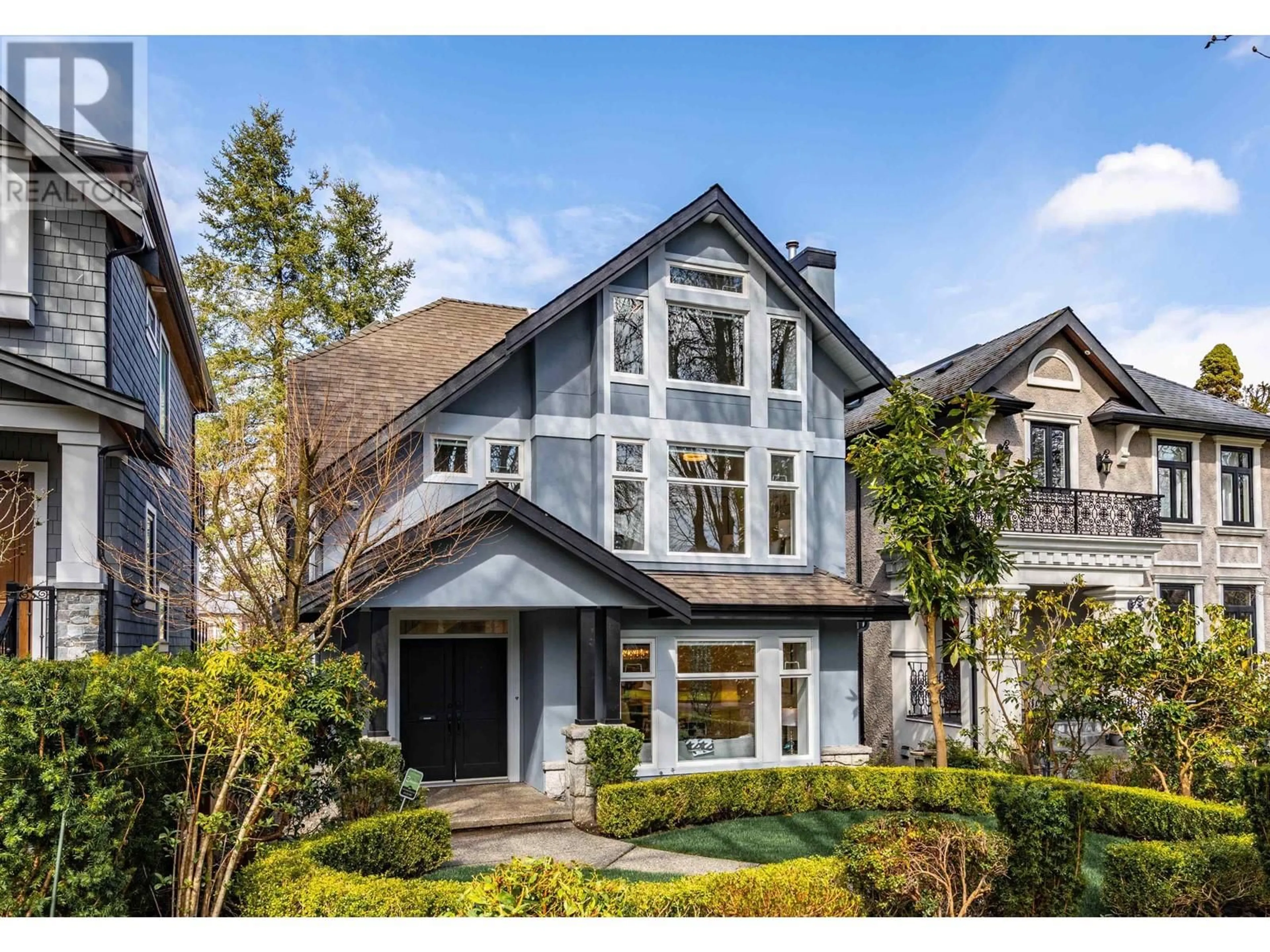 Home with vinyl exterior material, street for 3727 22ND AVENUE, Vancouver British Columbia V6S1J5