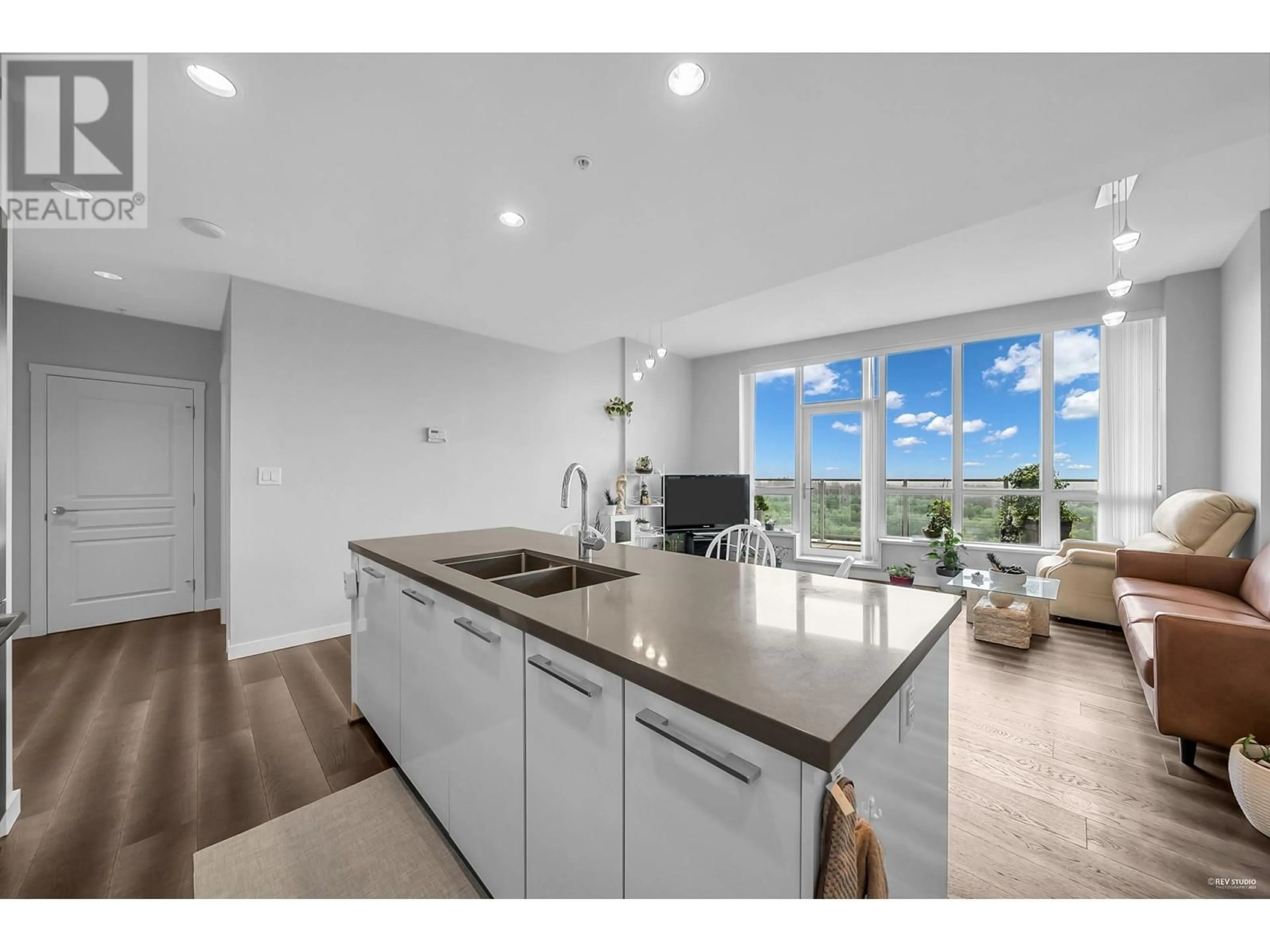 Open concept kitchen, unknown for 2902 - 3093 WINDSOR GATE, Coquitlam British Columbia V3B0N2