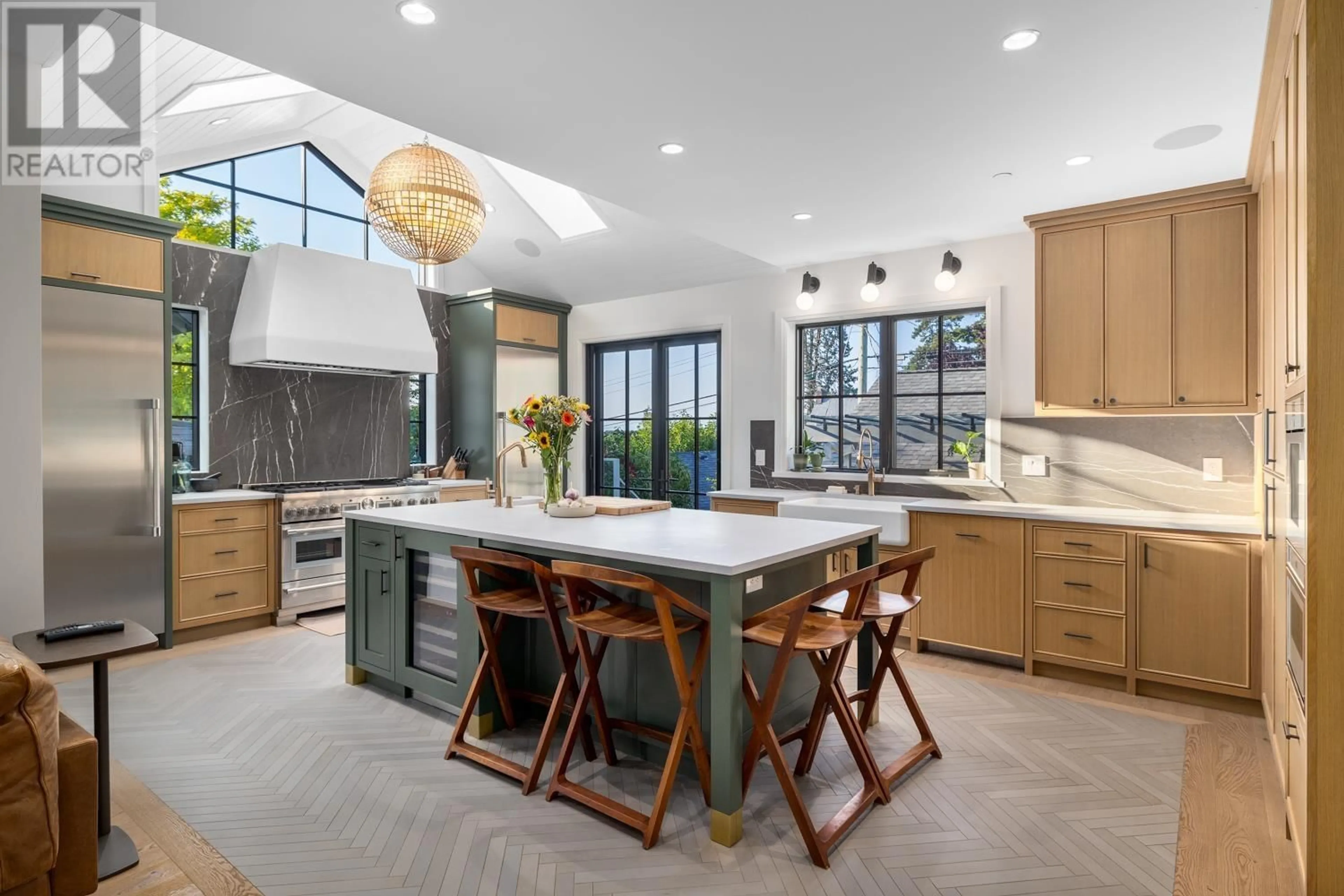 Contemporary kitchen, ceramic/tile floor for 2023 36TH AVENUE, Vancouver British Columbia V6M1L1